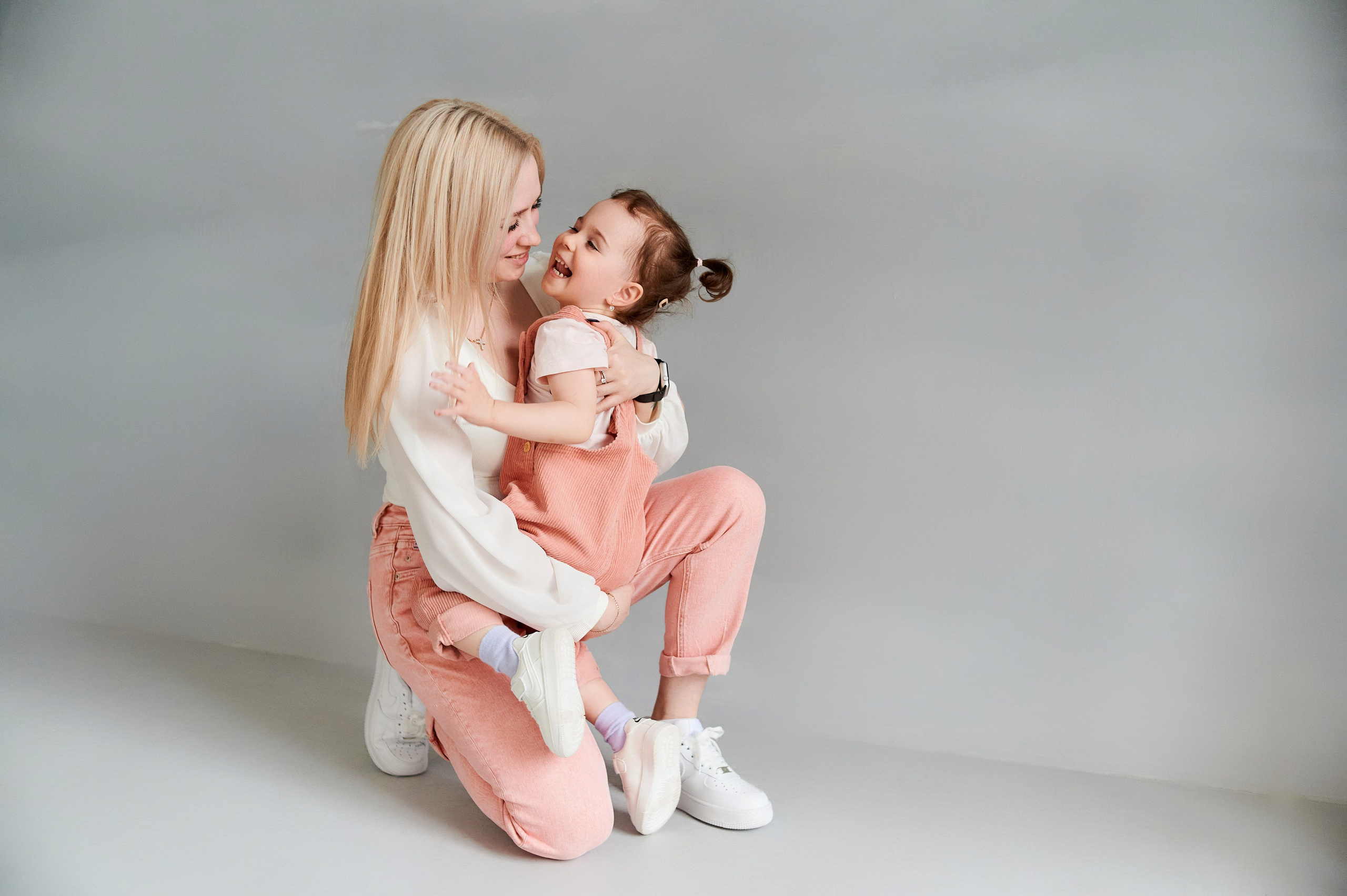 В студии. Семейный и детский фотограф в г. Ногинске Ангелина Хасанова