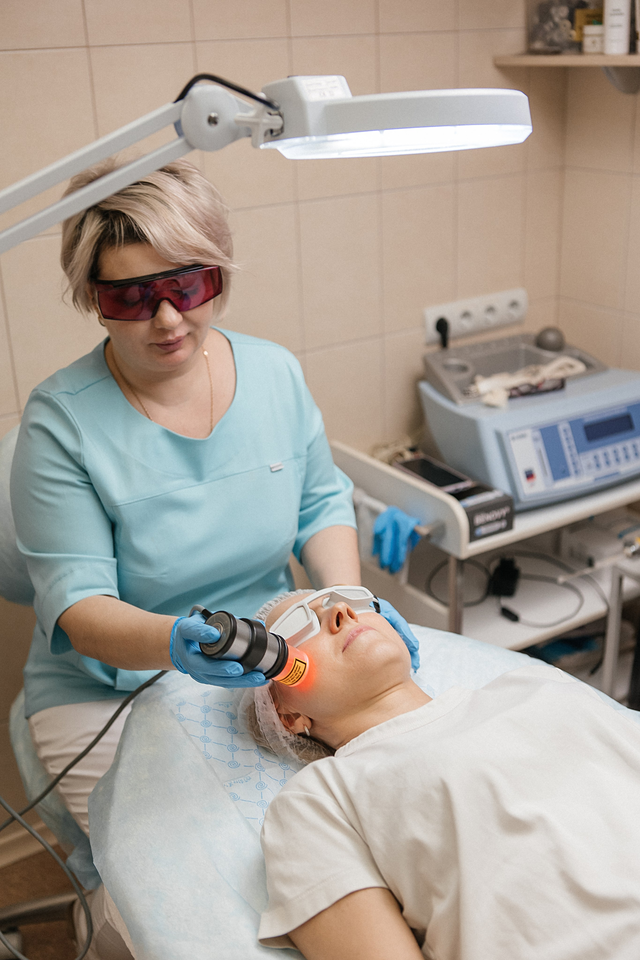 Контент-съемка для медицинского центра «Миль Флер», г. Барнаул. Портретный фотограф Юлия Красноперова в Барнауле/Заринске