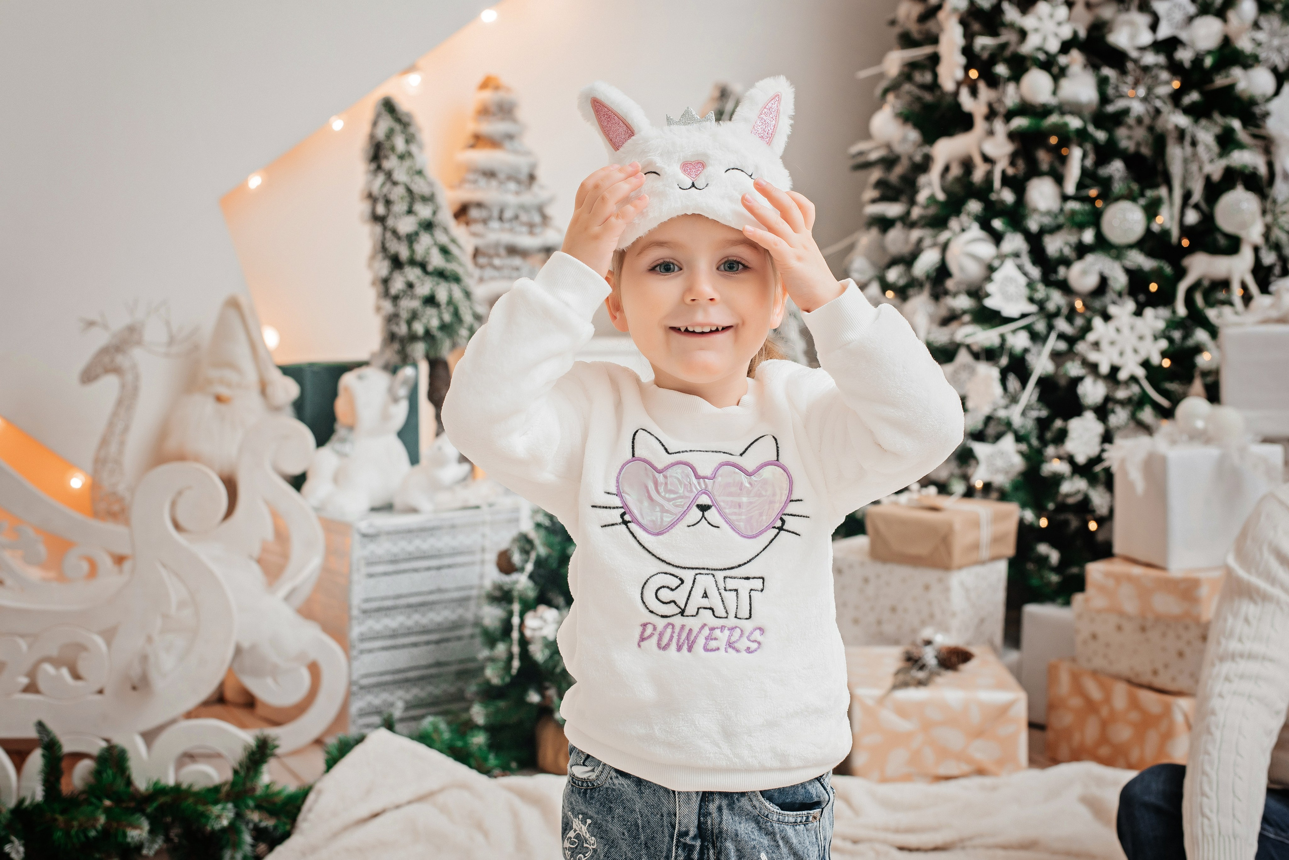 Катюша с семьей в студии. Детский и семейный фотограф выпускной альбом Приморско-Ахтарск