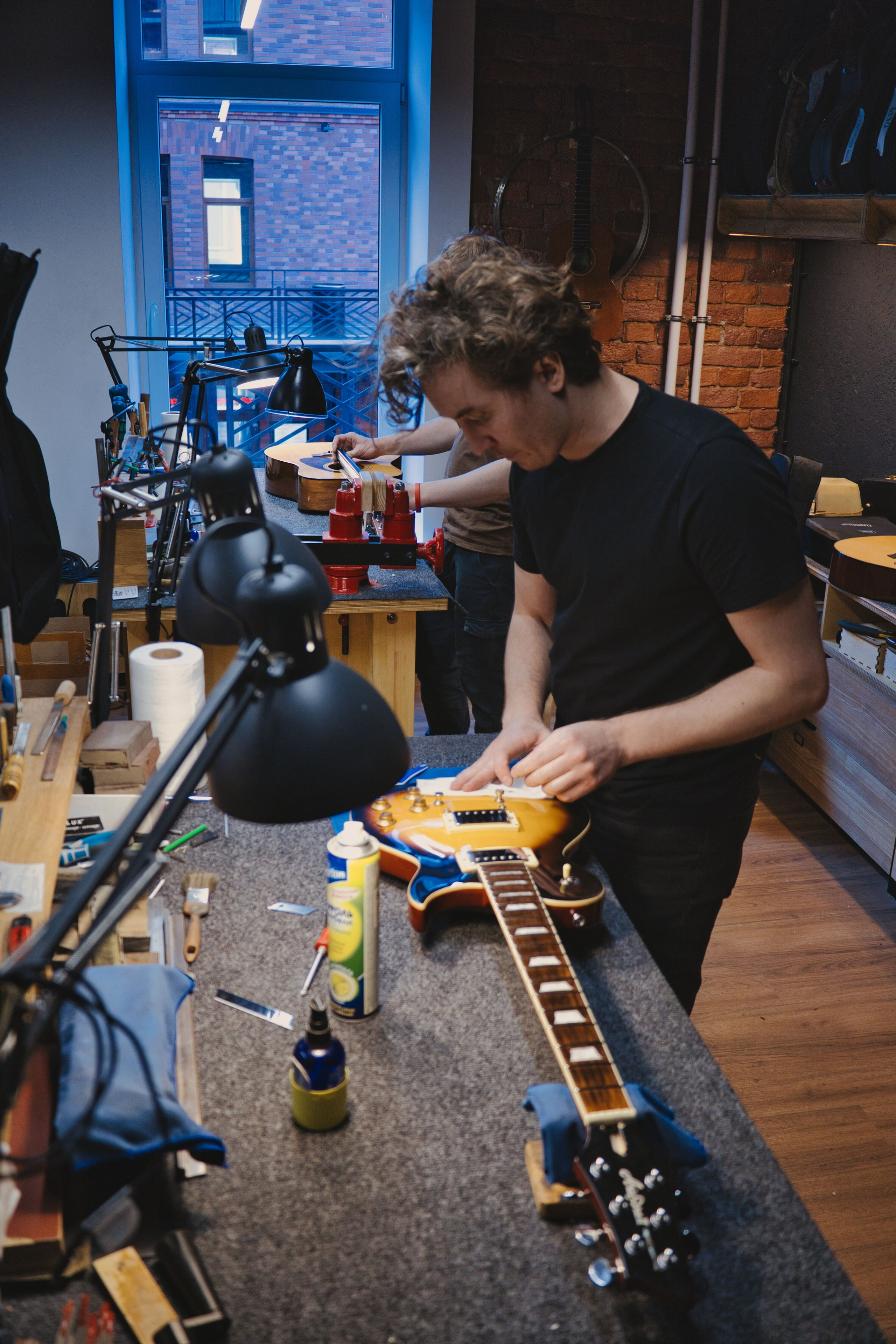 Гитарный клуб или магическая мастерская