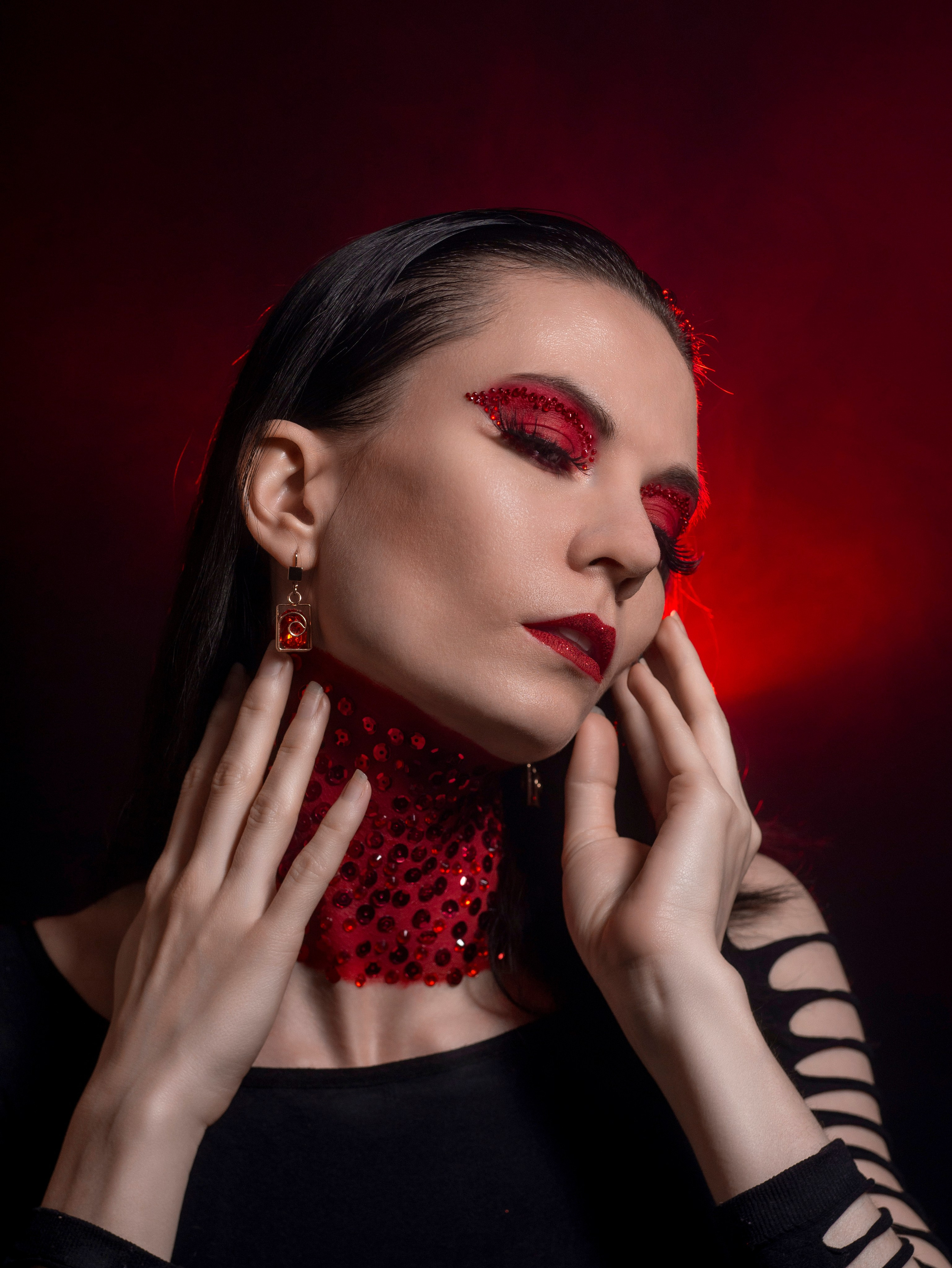 Красный грим. Арт фотограф, женский фотограф Москва