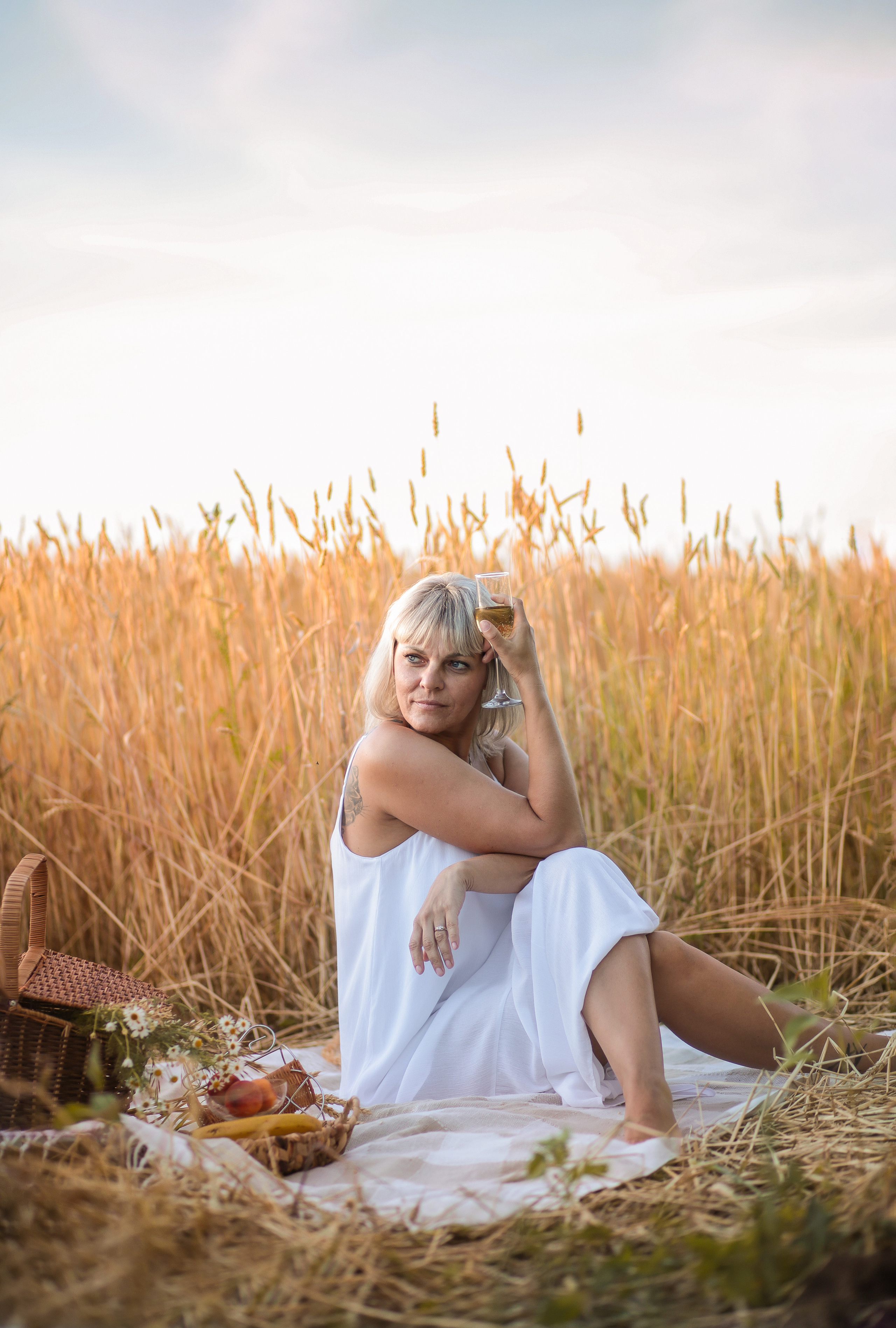 Закатная пшеница. Семейный фотограф в городе Саратове — Анна