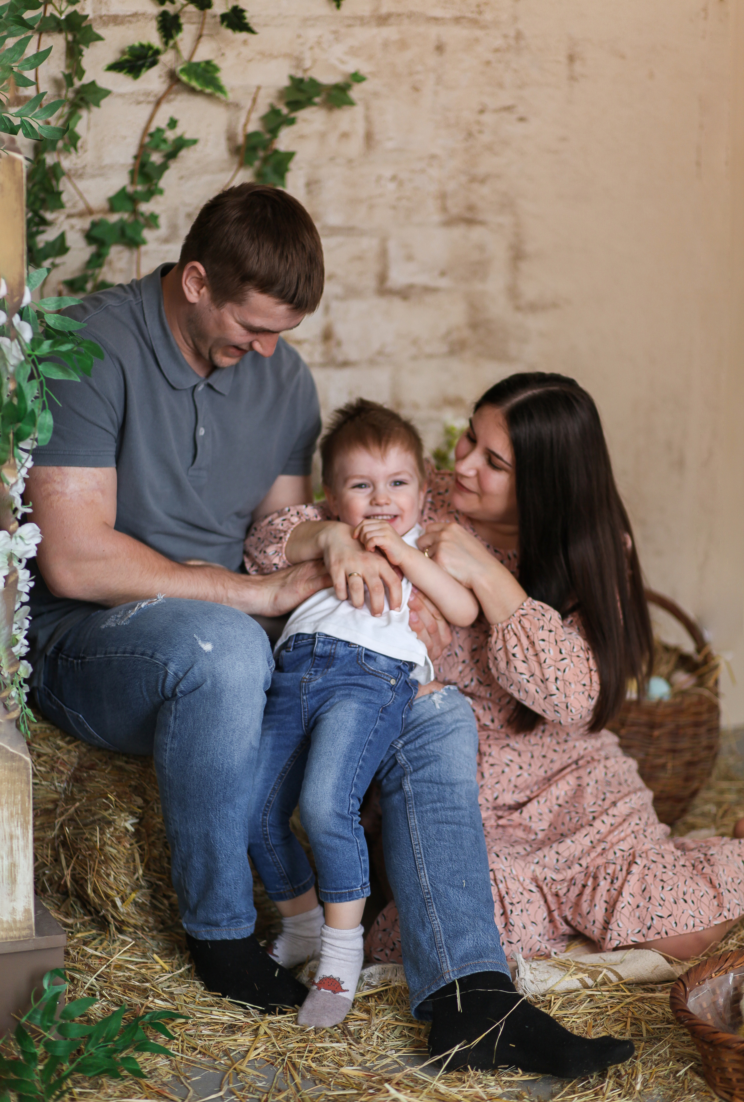 Семейная Пасхальная съемка. Семейный фотограф в городе Саратове — Анна