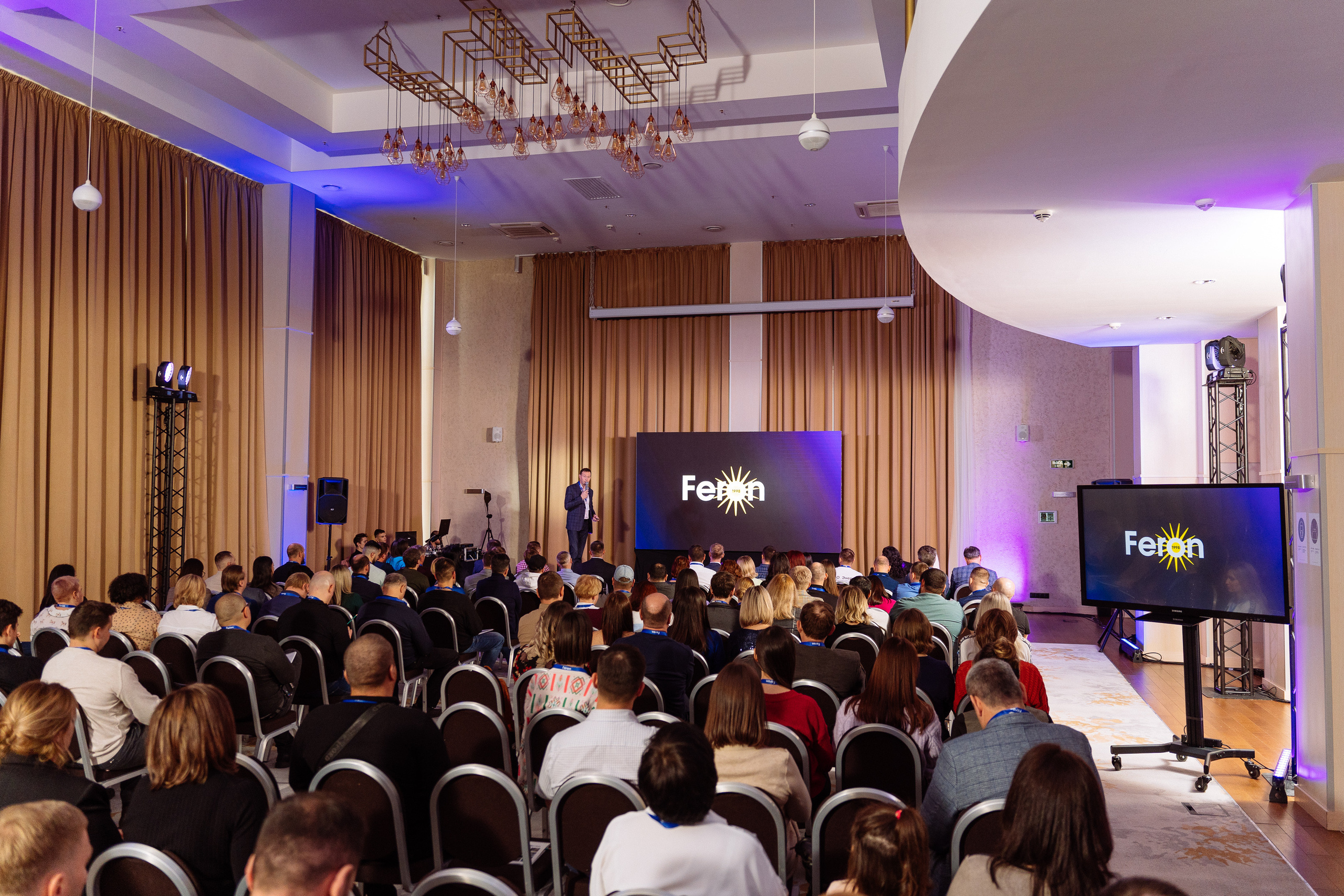 Feron конференция в Краснодаре. Видео и фото для бизнеса |Video & Foto|Ростов-на-Дону|Краснодар|Москва