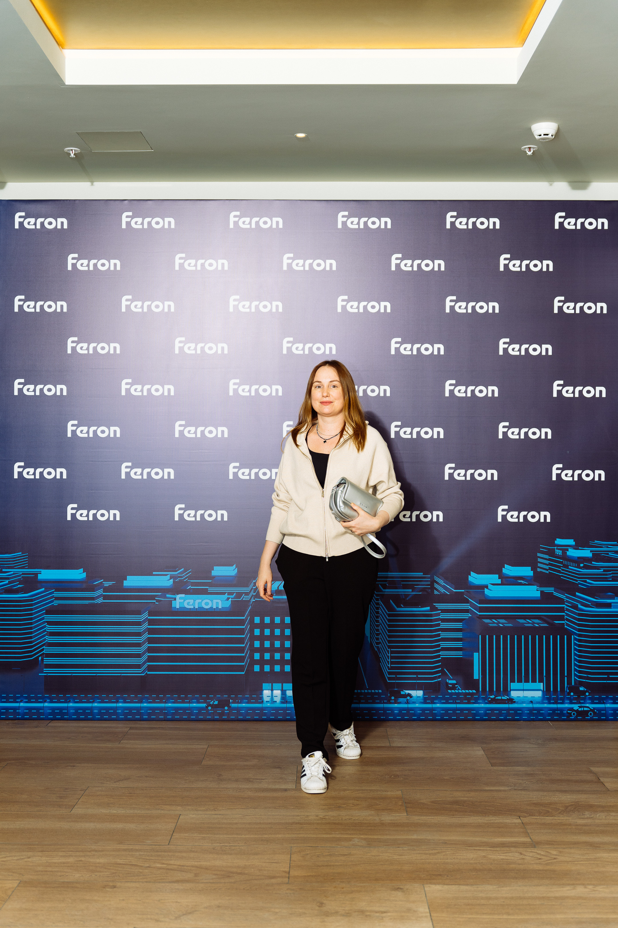 Feron конференция в Ростове-на-Дону. Видео и фото для бизнеса |Video & Foto|Ростов-на-Дону|Краснодар|Москва