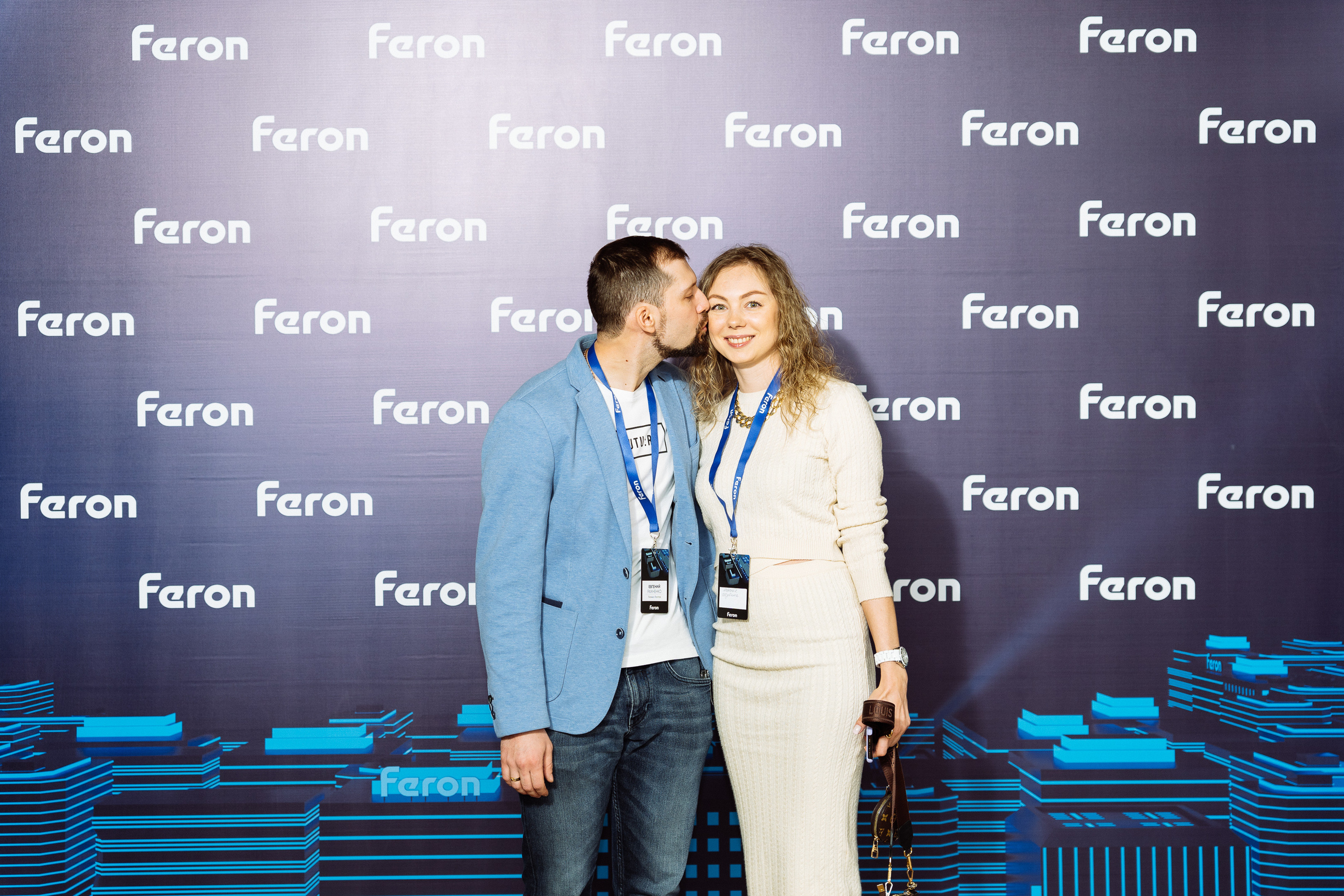 Feron конференция в Ростове-на-Дону. Видео и фото для бизнеса |Video & Foto|Ростов-на-Дону|Краснодар|Москва