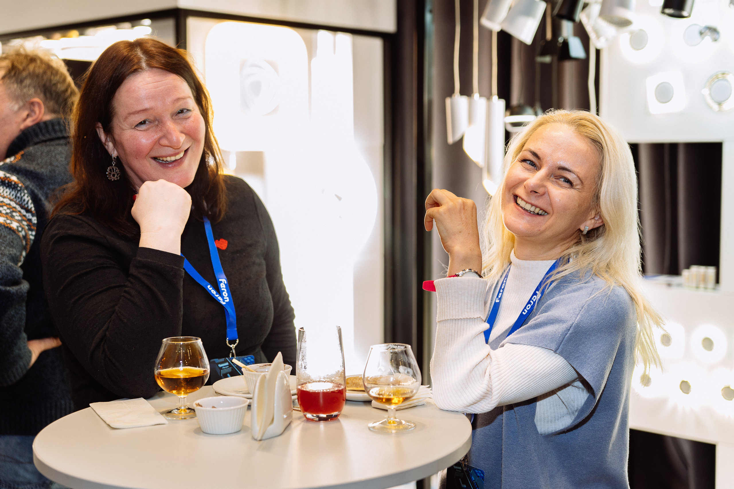 Feron конференция в Ростове-на-Дону. Видео и фото для бизнеса |Video & Foto|Ростов-на-Дону|Краснодар|Москва