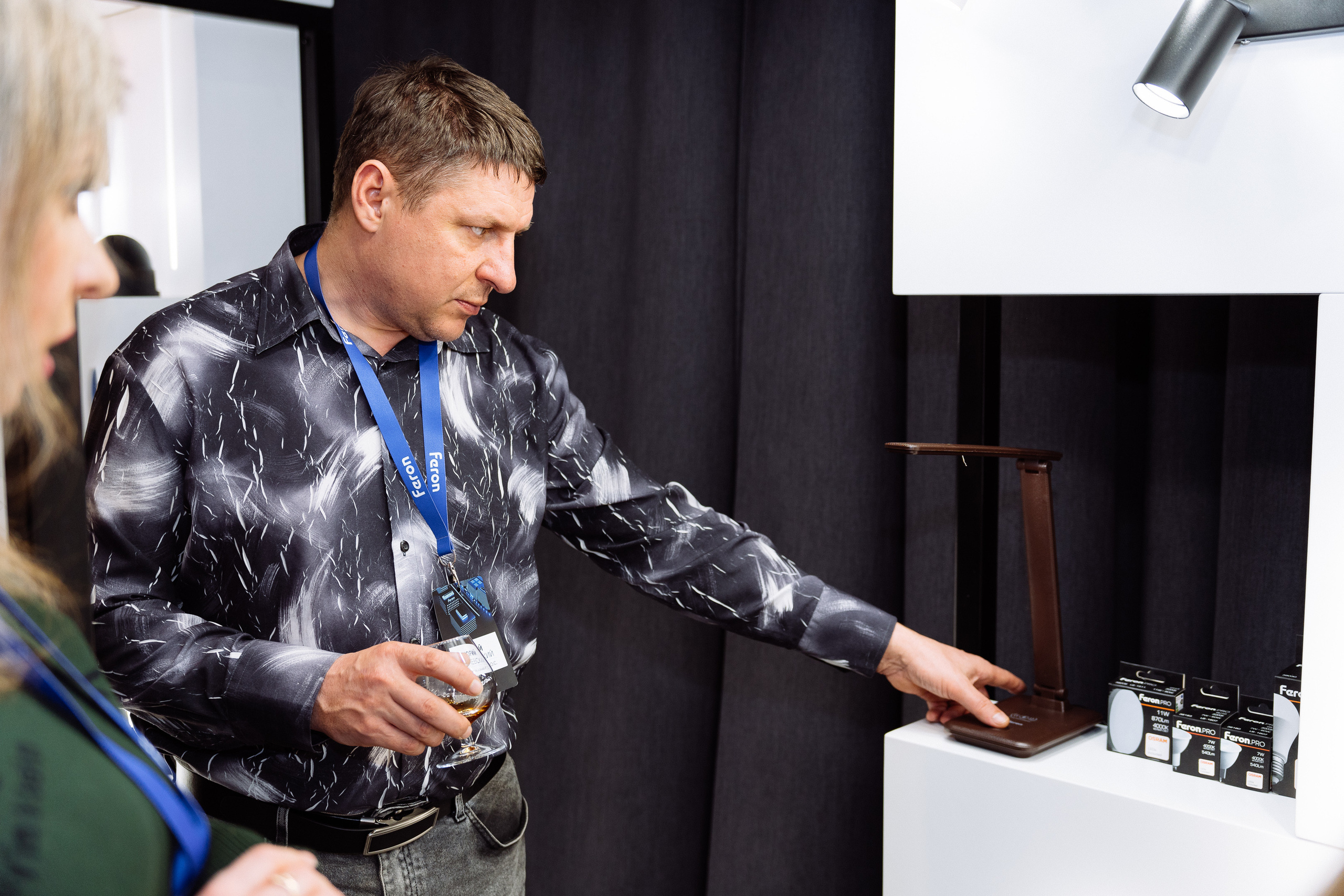 Feron конференция в Ростове-на-Дону. Видео и фото для бизнеса |Video & Foto|Ростов-на-Дону|Краснодар|Москва