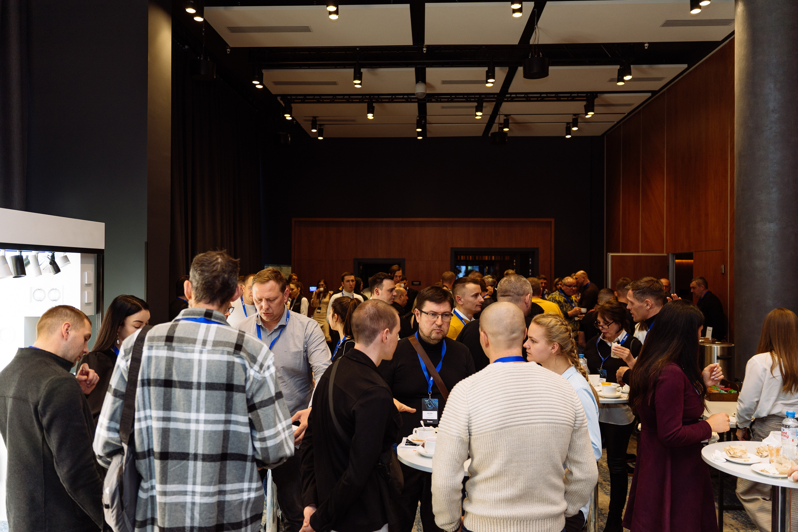 Feron конференция в Ростове-на-Дону. Видео и фото для бизнеса |Video & Foto|Ростов-на-Дону|Краснодар|Москва