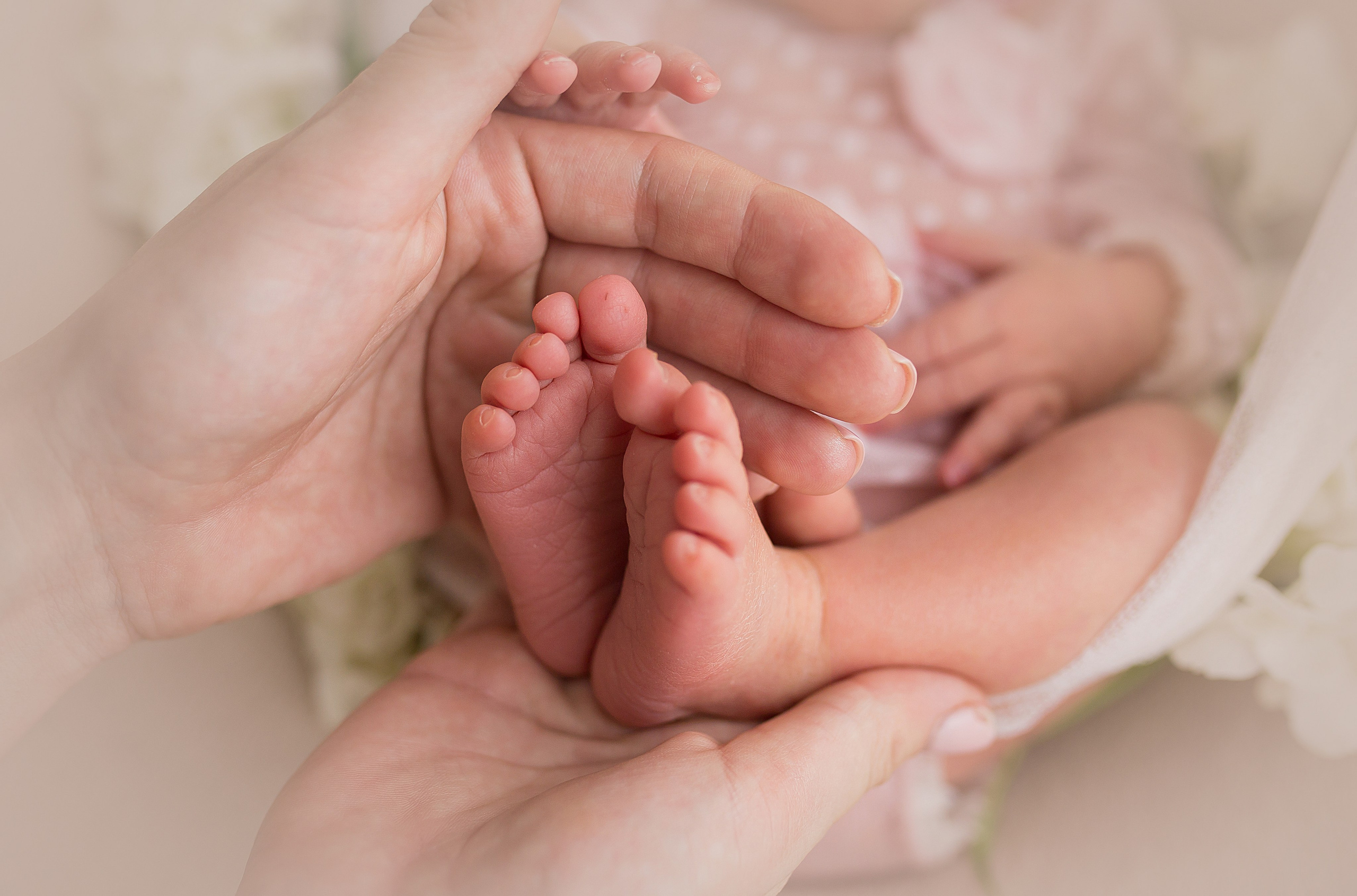 Фотосессия новорождённого. Фотограф новорождённых малышей и детский фотограф В Казани Лана Максим