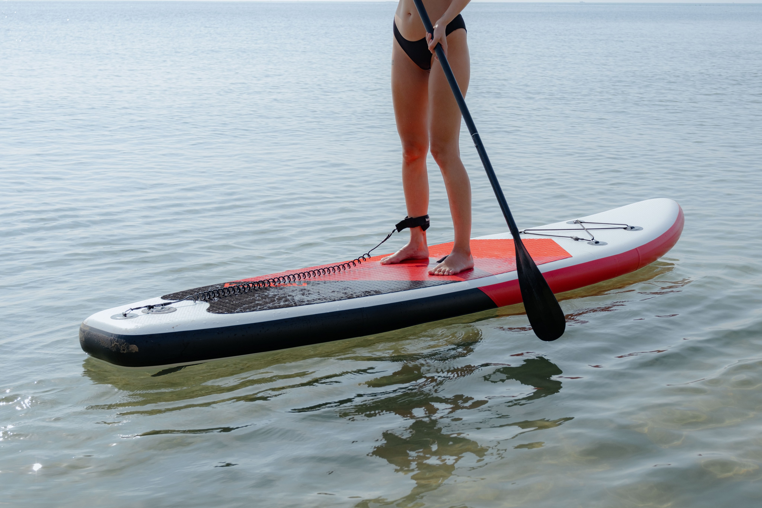 Morning. SUP board. North beach. Portrait photographer Nha Trang | Julia Meshanina