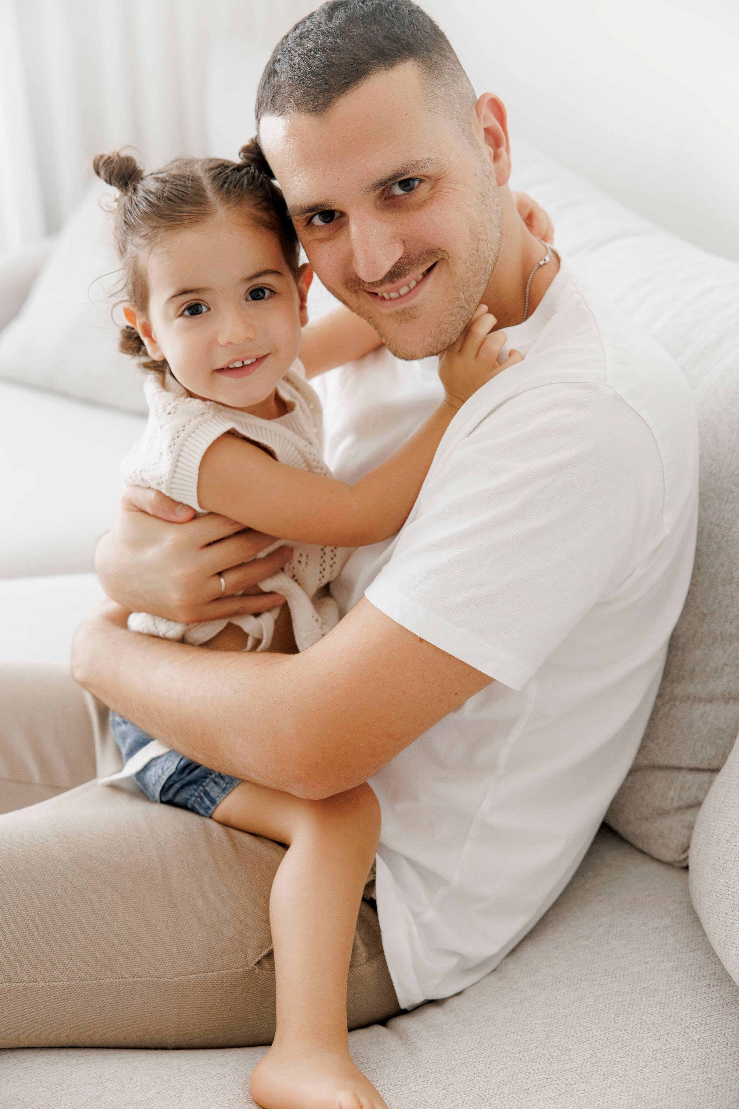 Family photoshoot at home. Главная