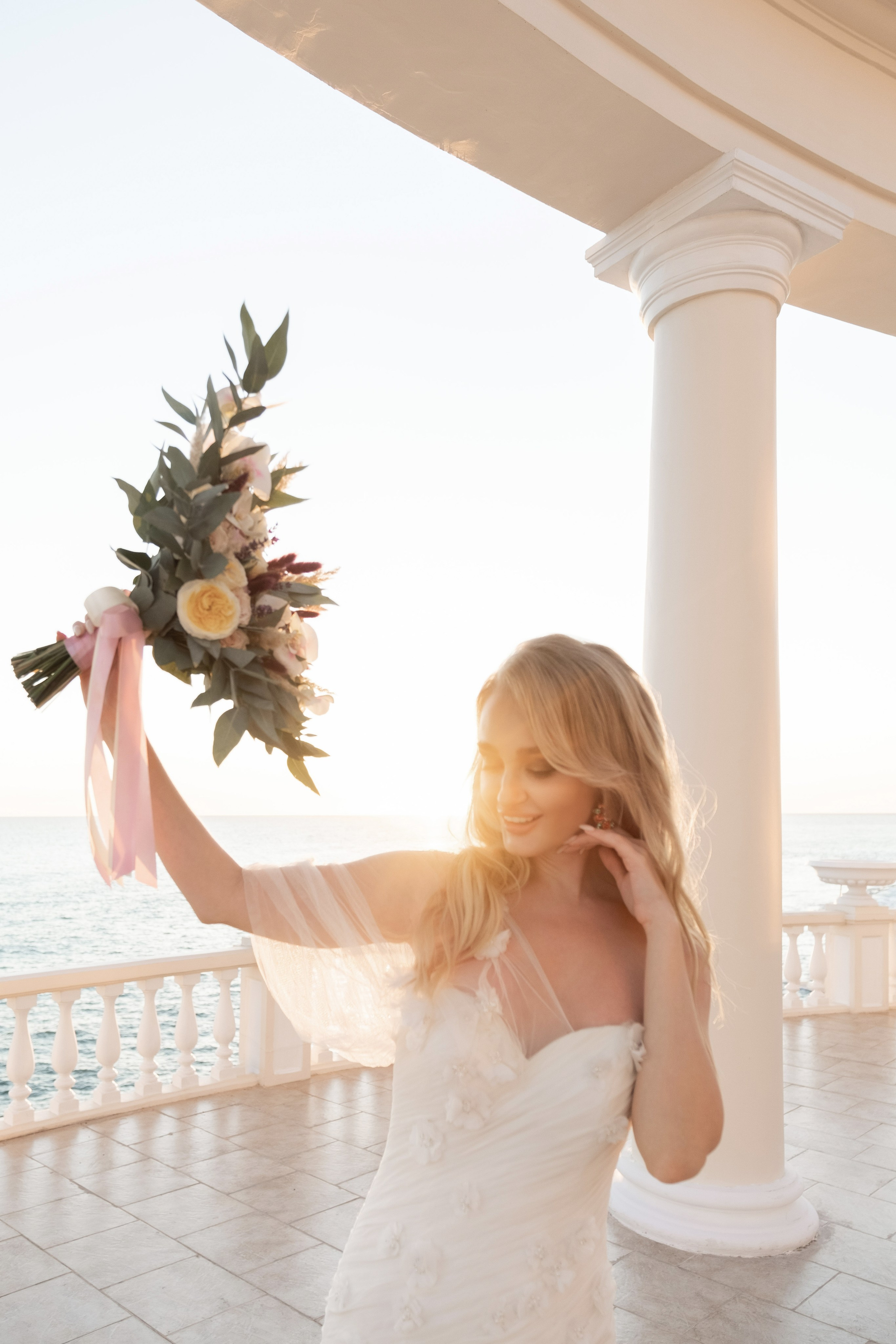 Ротонда. Свадебный Видеограф Фотограф в Сочи