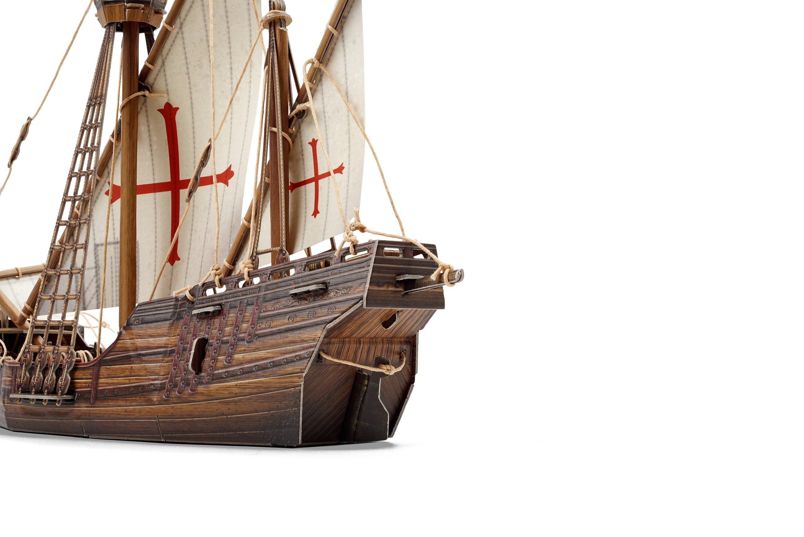 Корабль. Предметный фотограф, инфографика и видео в Санкт-Петербурге