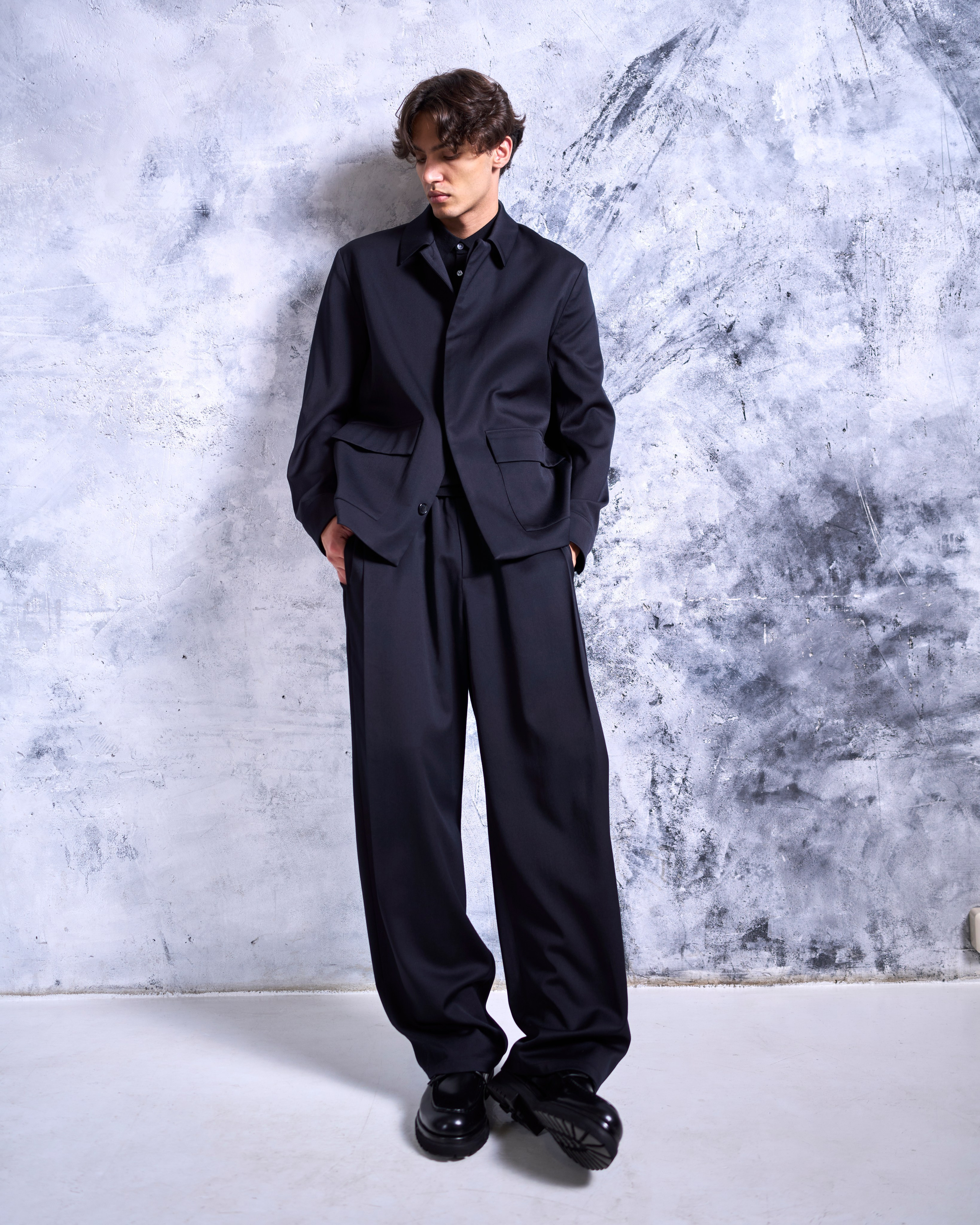 Каталожная съемка одежды в студии