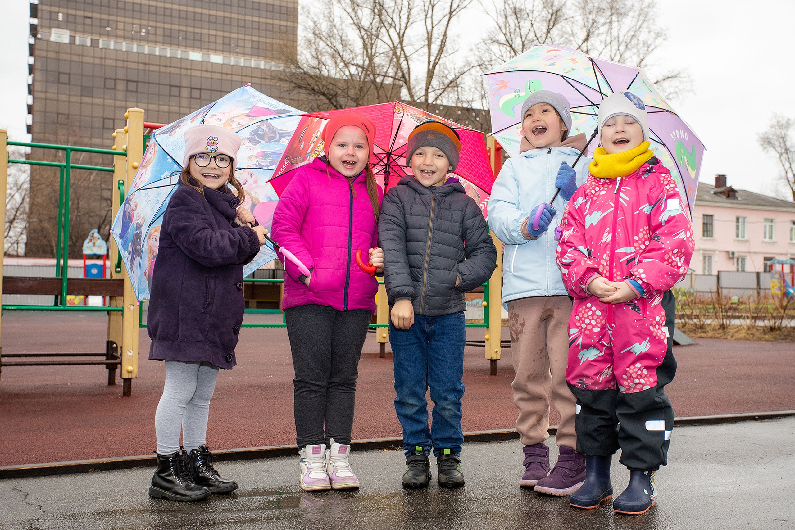 Стандарт+. Современные выпускные альбомы для 9-11х классов заказать в Хабаровске