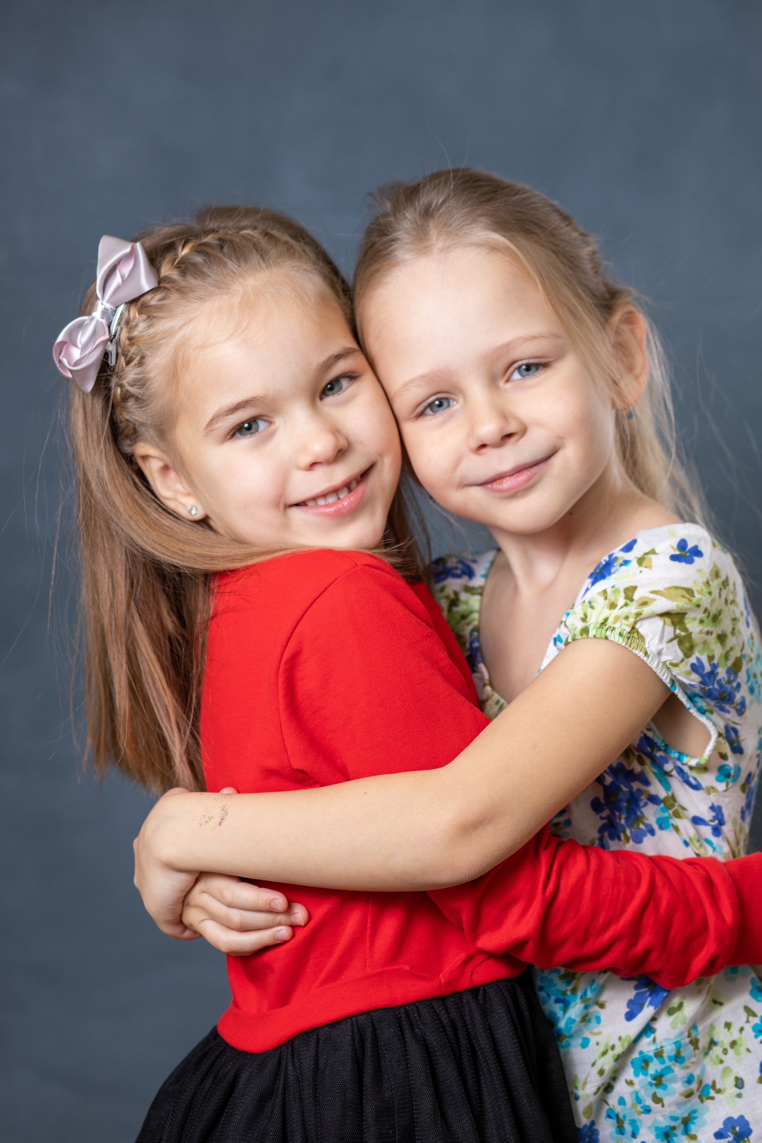 Стандарт+. Современные выпускные альбомы для 9-11х классов заказать в Хабаровске