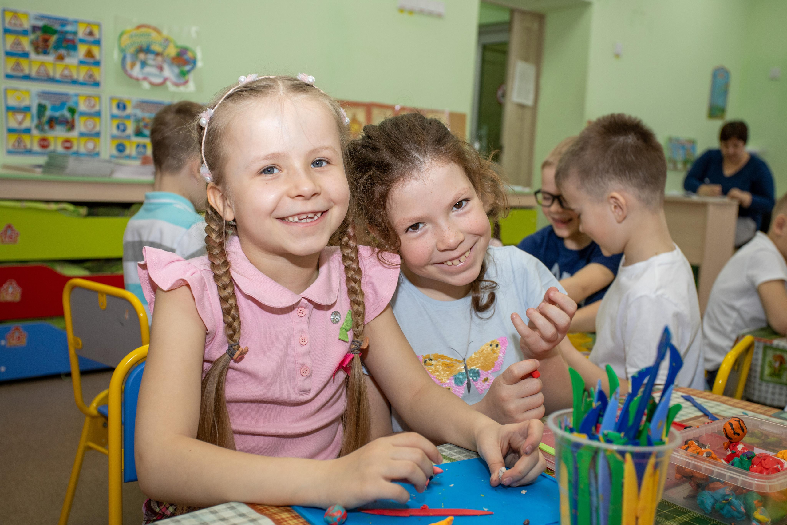 Стандарт+. Современные выпускные альбомы для 9-11х классов заказать в Хабаровске