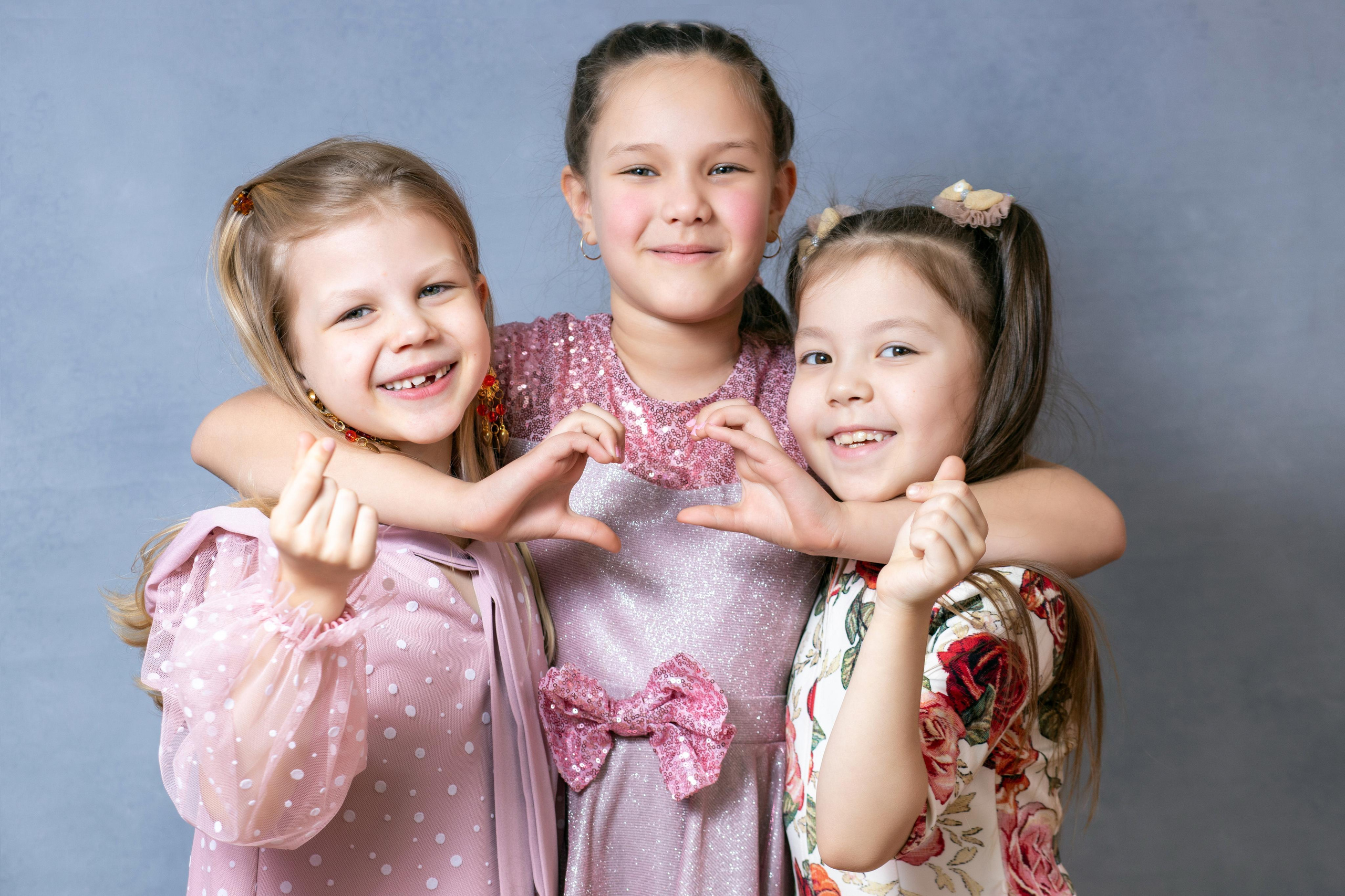 Стандарт+. Современные выпускные альбомы для 9-11х классов заказать в Хабаровске