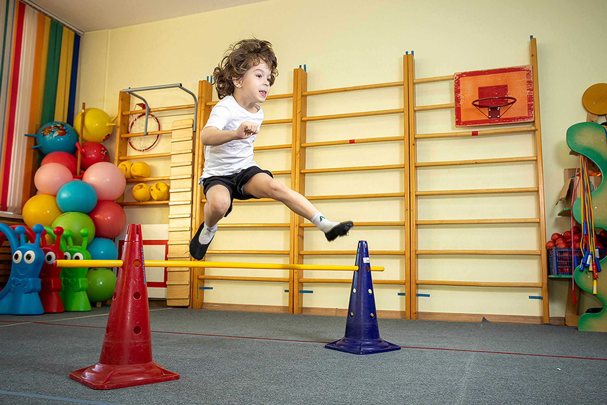 Стандарт+. Современные выпускные альбомы для 9-11х классов заказать в Хабаровске