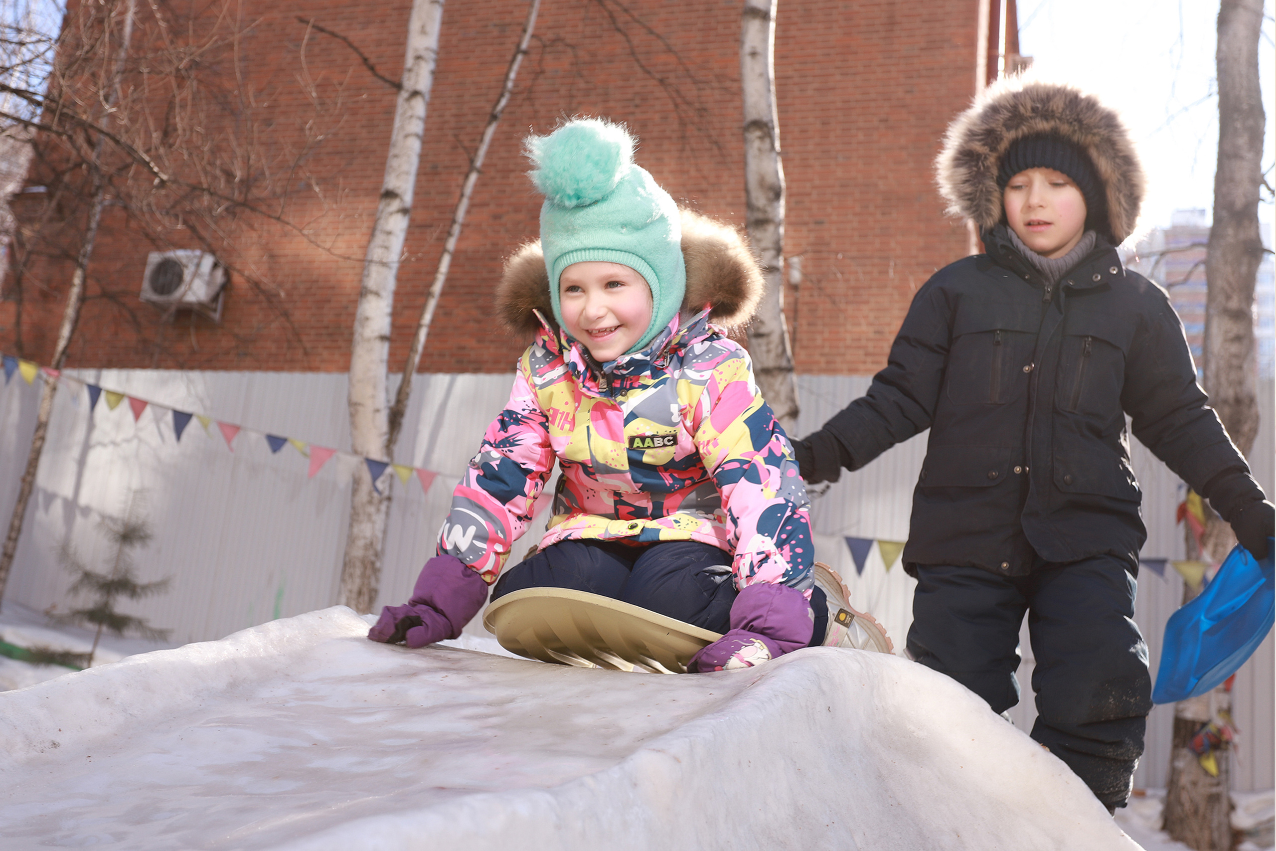 Стандарт+. Современные выпускные альбомы для 9-11х классов заказать в Хабаровске