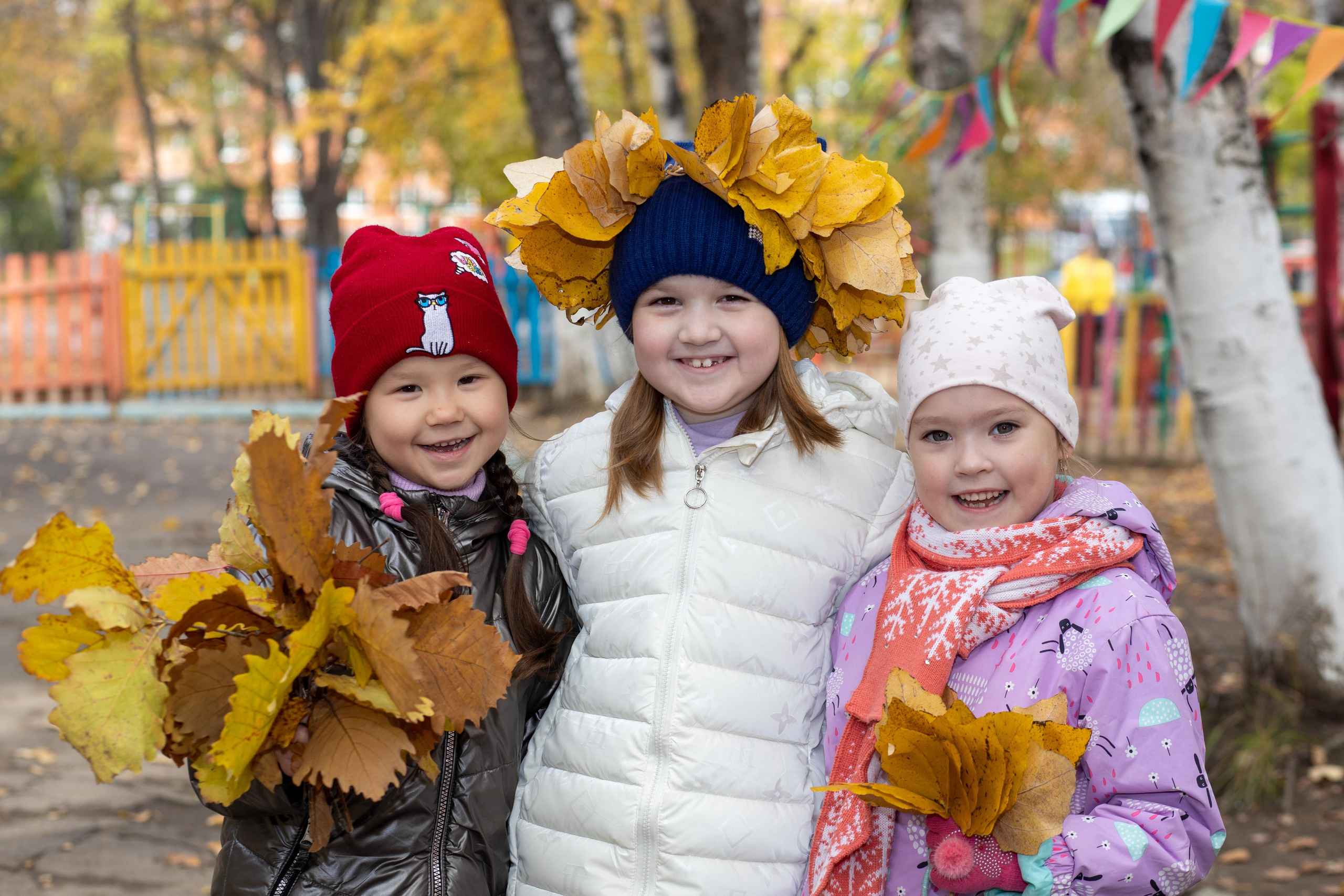 Стандарт+. Современные выпускные альбомы для 9-11х классов заказать в Хабаровске