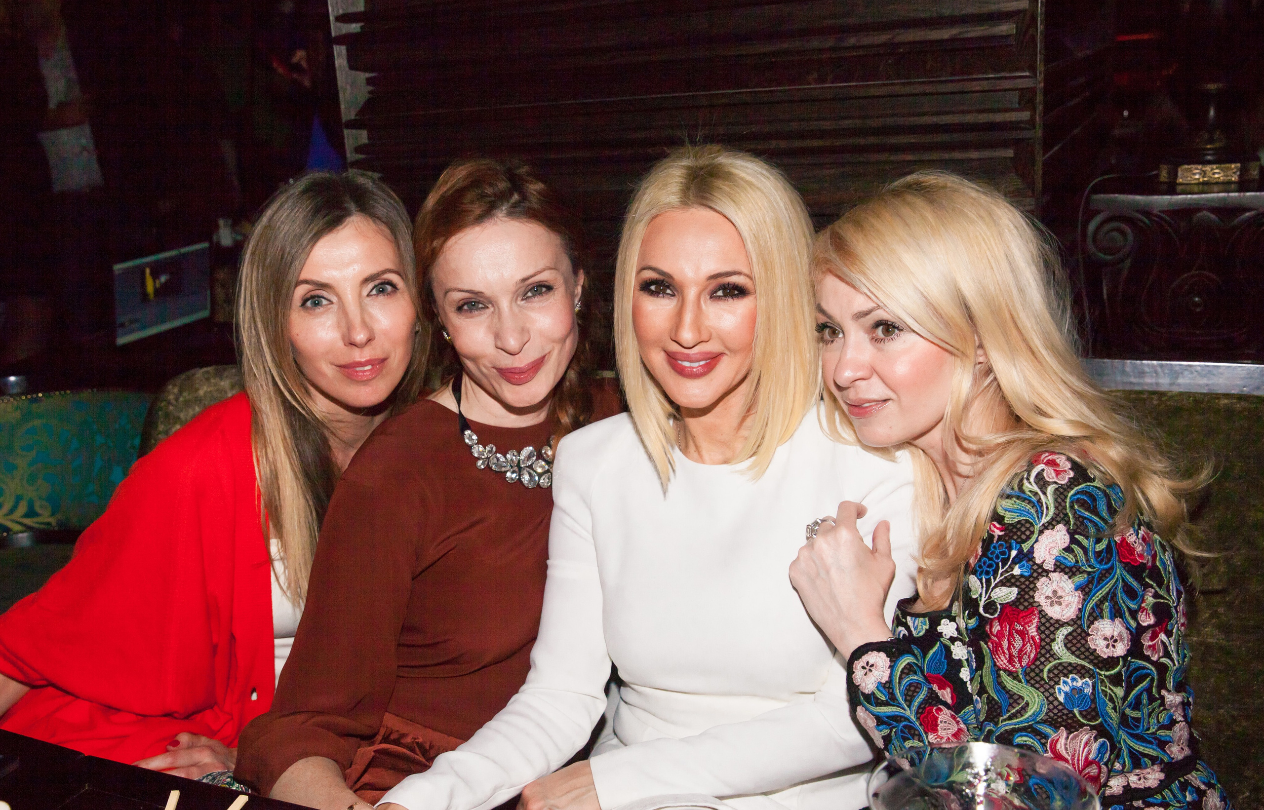 Гала ужин Муз-тв