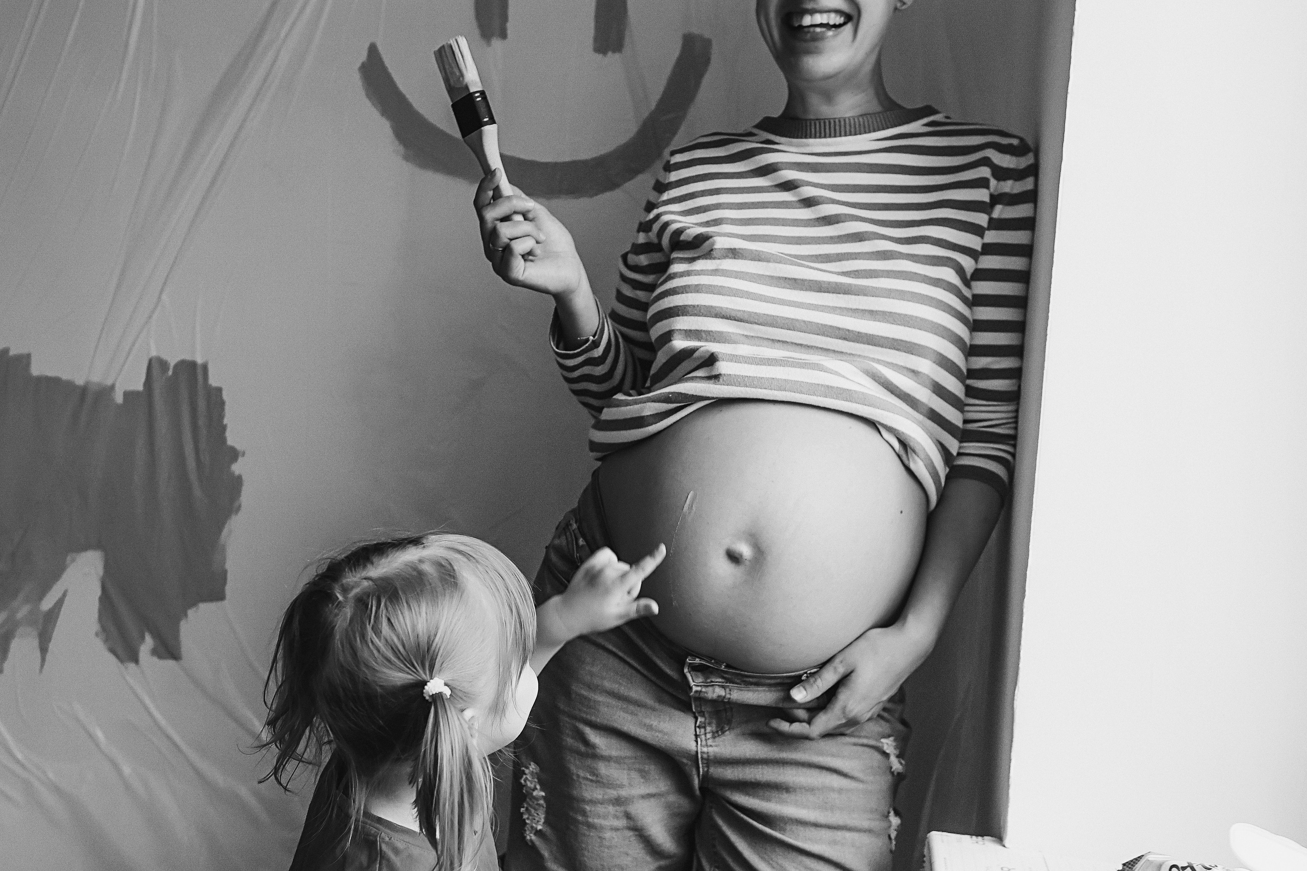 Ремонт. Семейный фотограф Тюмень, фотограф на роды Салмина Мария