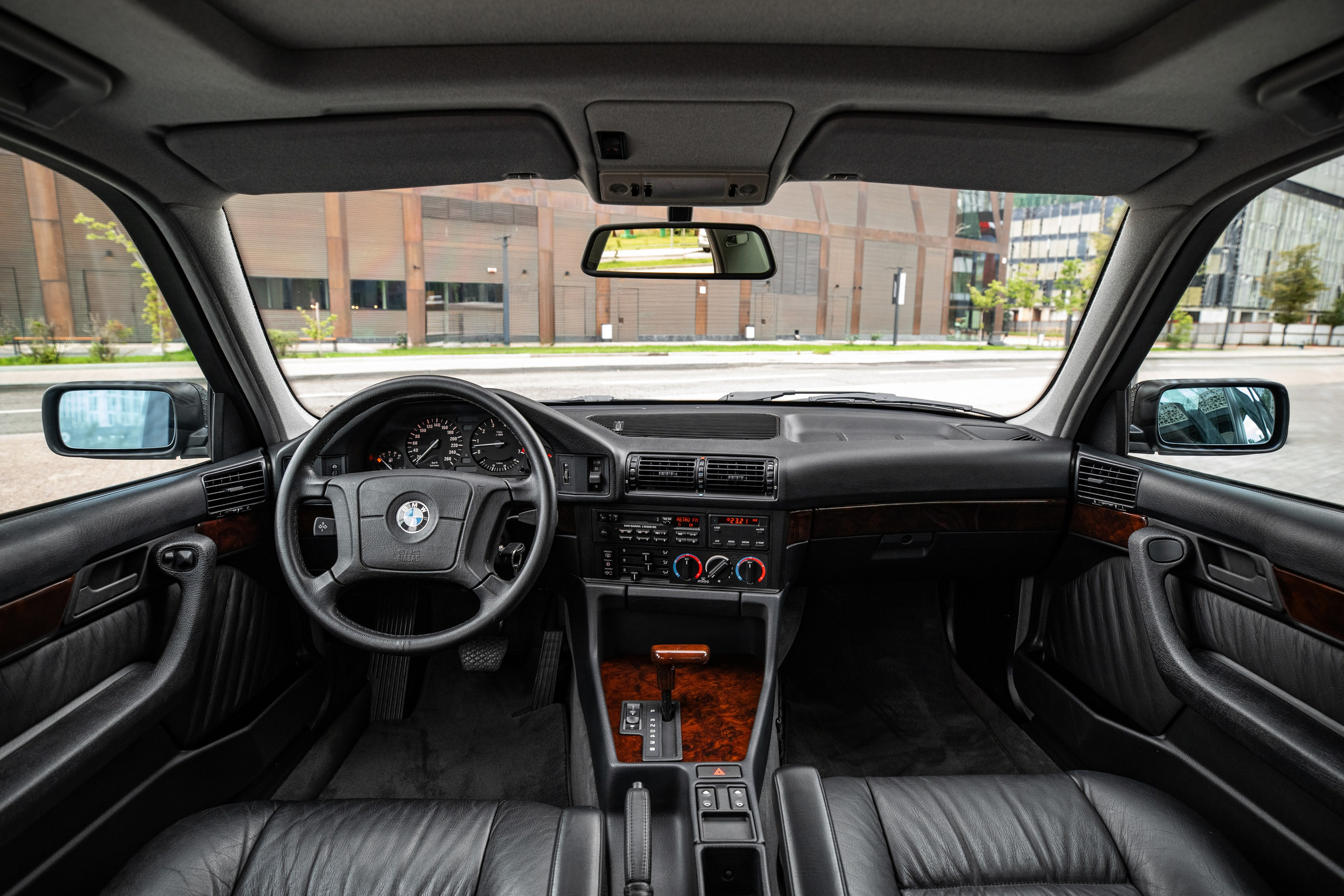 BMW E34. Автомобильный фотограф в Москве Андрей Емельянов