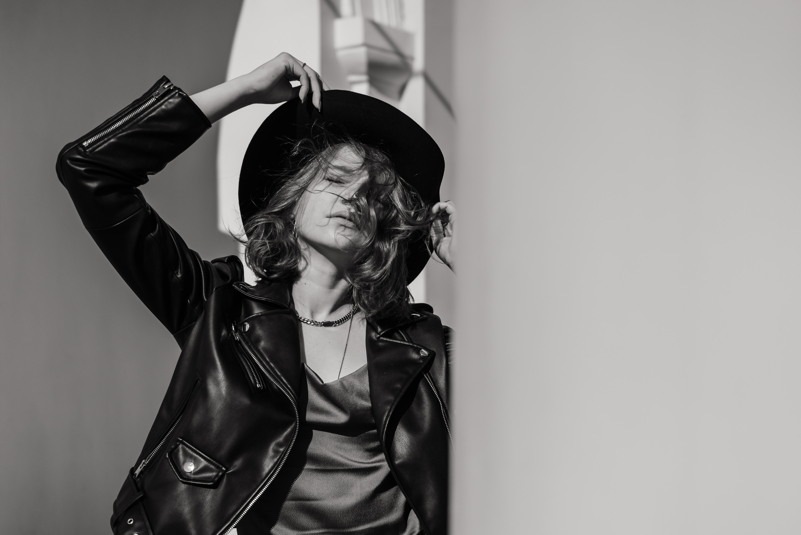 ФотосъемкА, фотосессия, портретная фотосессия, портрет, женский портрет, портретная фотосъемка, портреты, фотограф москва, подмосковье, фотограф подмосковье, ищу фотографа, съемка для себя, портретная съемка для себя, сестры, съемка сестер, фотосъемка сестер, фотосессия для сестер, родные, семейная 