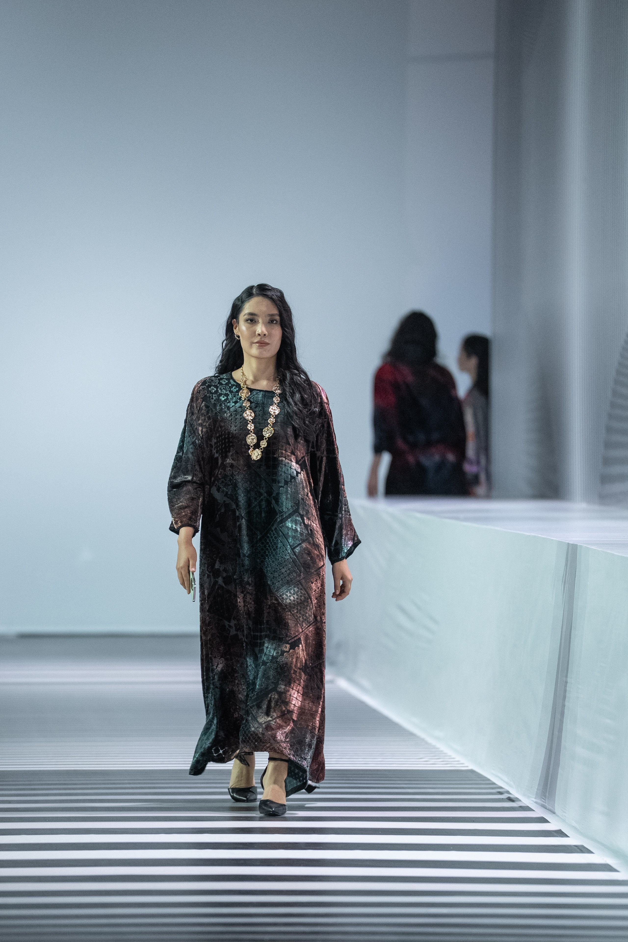 Brad YEARLAN ZHOLDASBEK. Сайт Алматинского НЮ АРТ, будуар и фэшн фотографа Дениса Карпенко