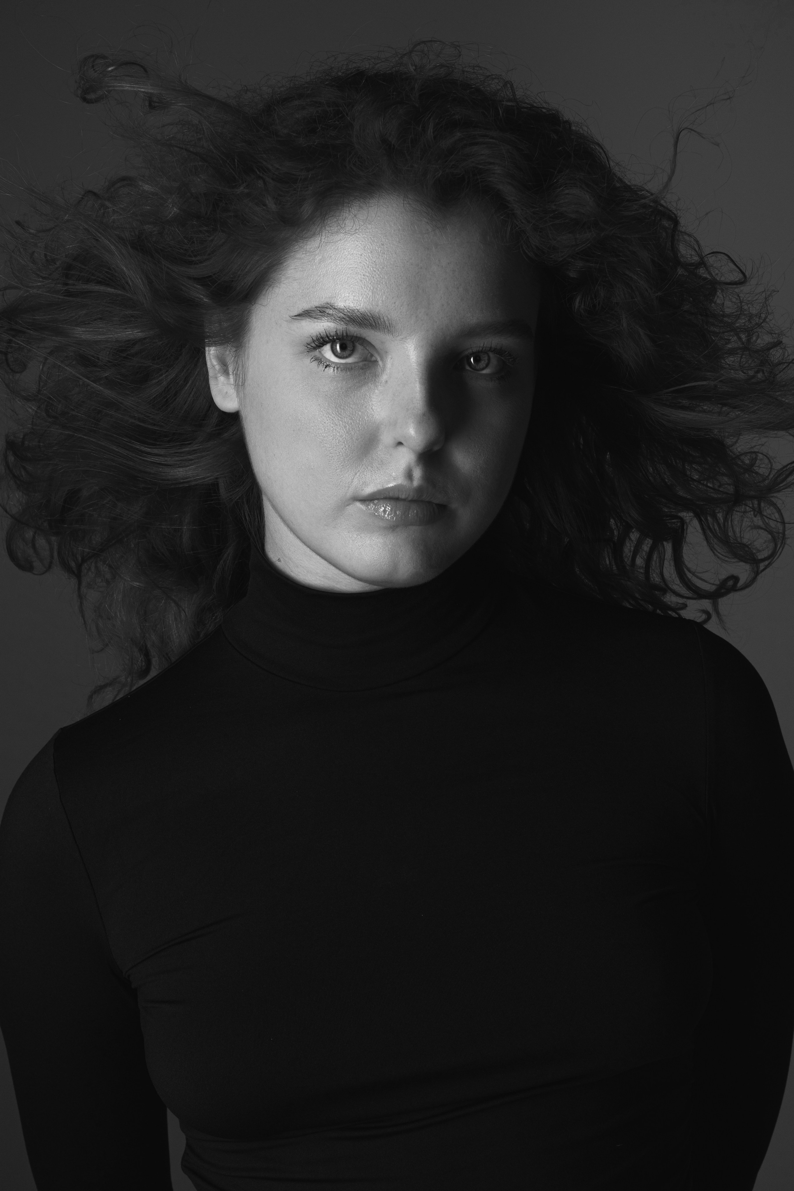 Алина Резвякова. Фотограф для брендов Любовь Батина (Спб/Мск)