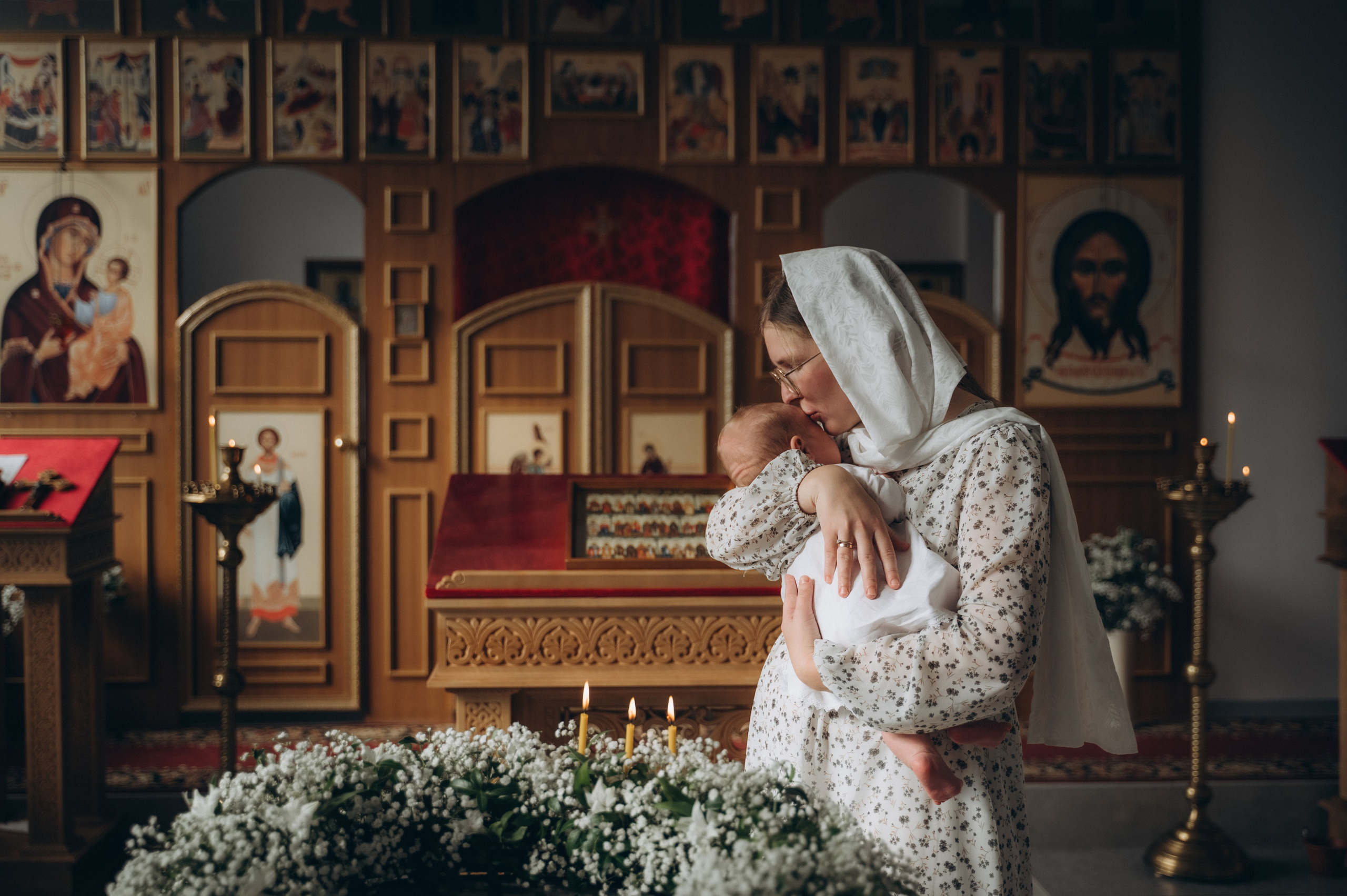 Крещение Ромы (Приход храма святой Равноапостольной княгини Ольги). Семейный фотограф в Минске Дарья Дреко