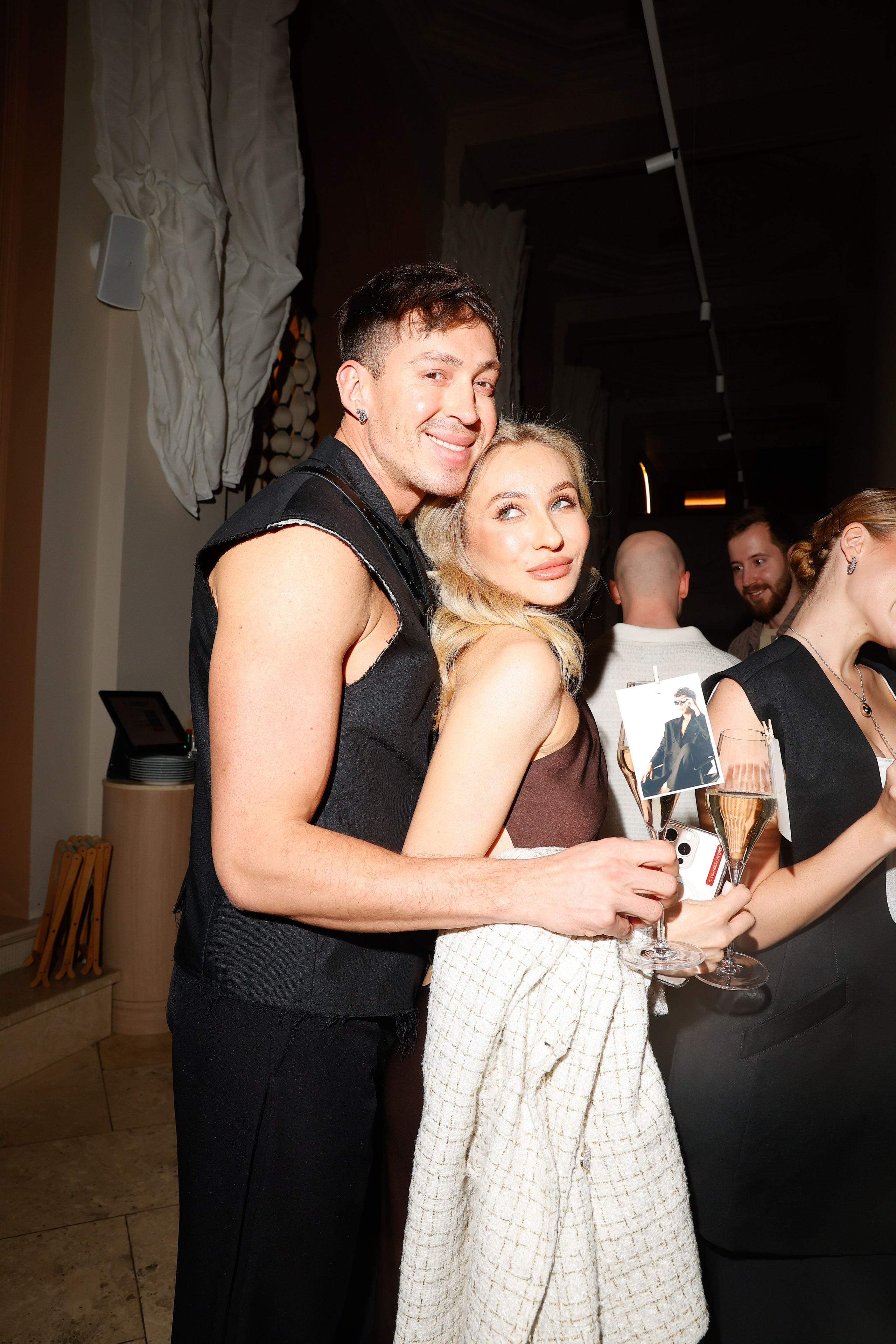 КАТЯ МОТОВИЛОВА. Nikolskayasecular