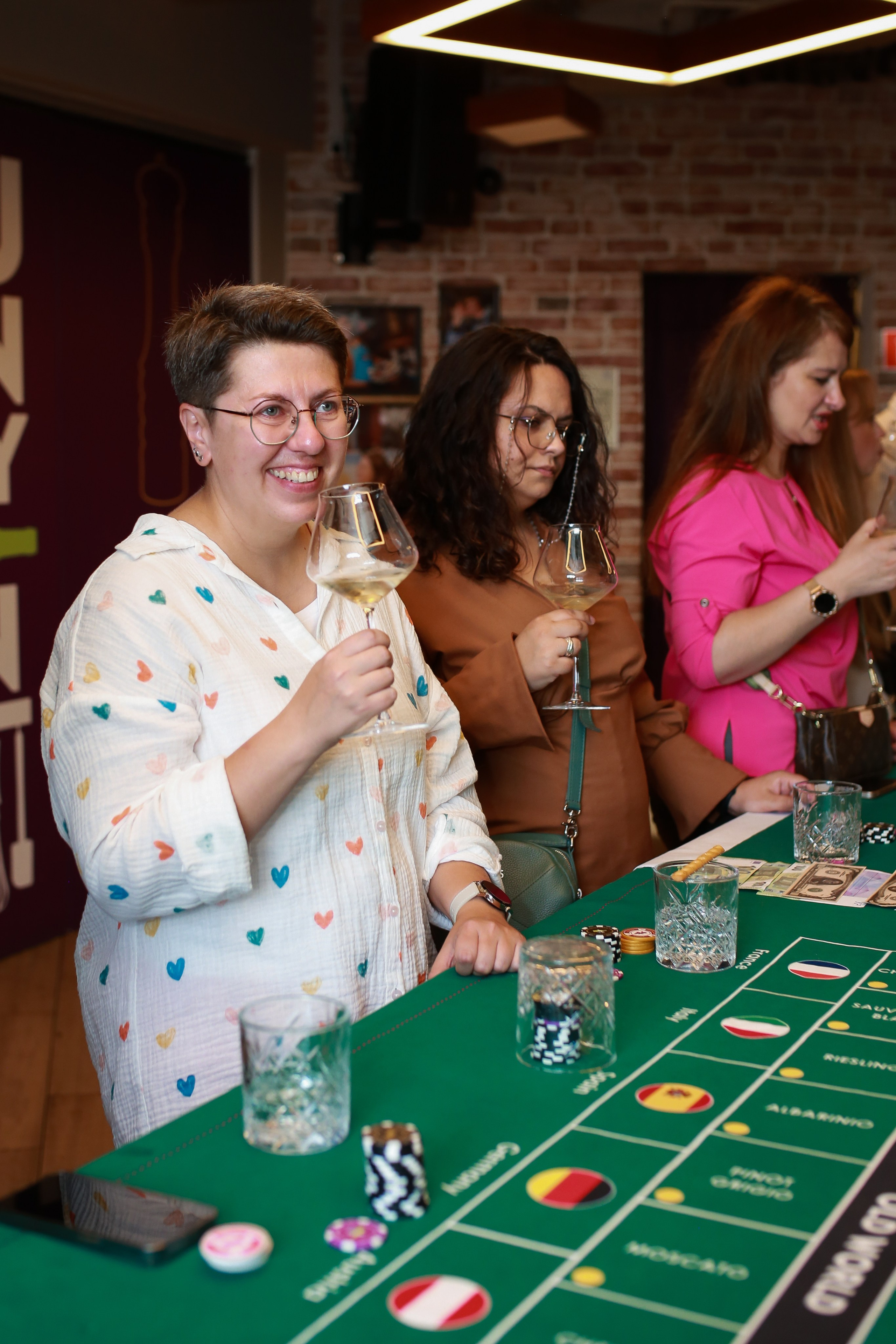 Винное казино для «JTI». Репортажный и портретный фотограф Полина Ершова