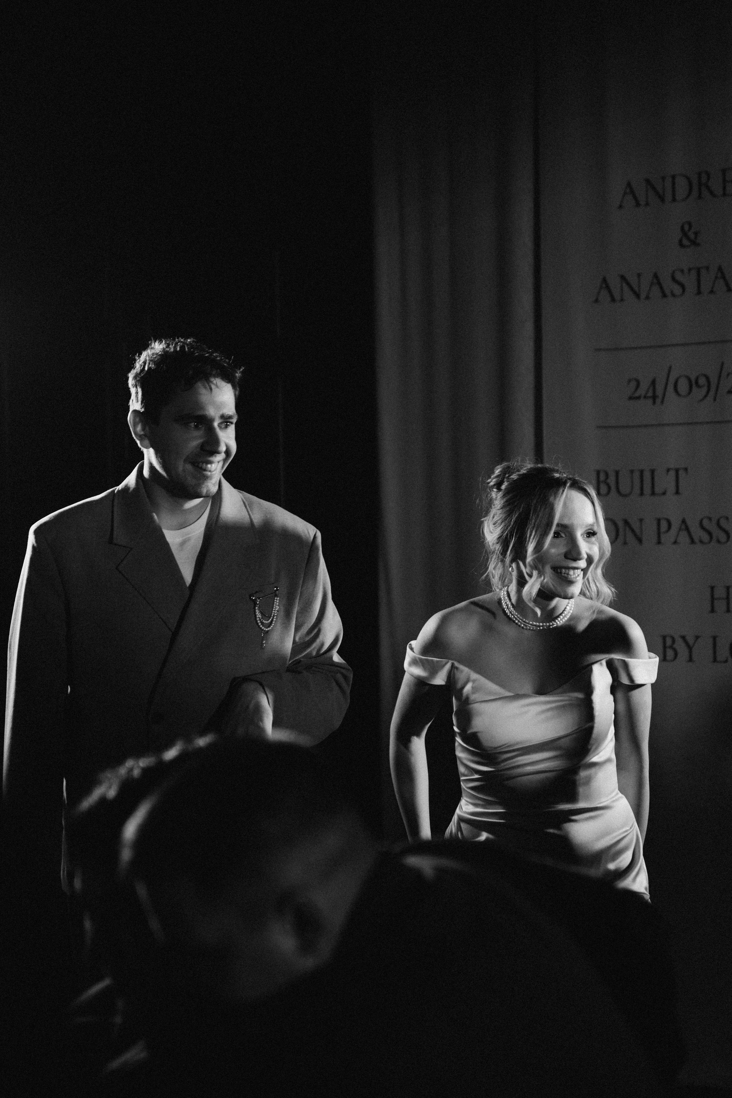 Свадьба в Питере. HELD BY LOVE. Фотограф в Астрахани Радмир Баймухамедов