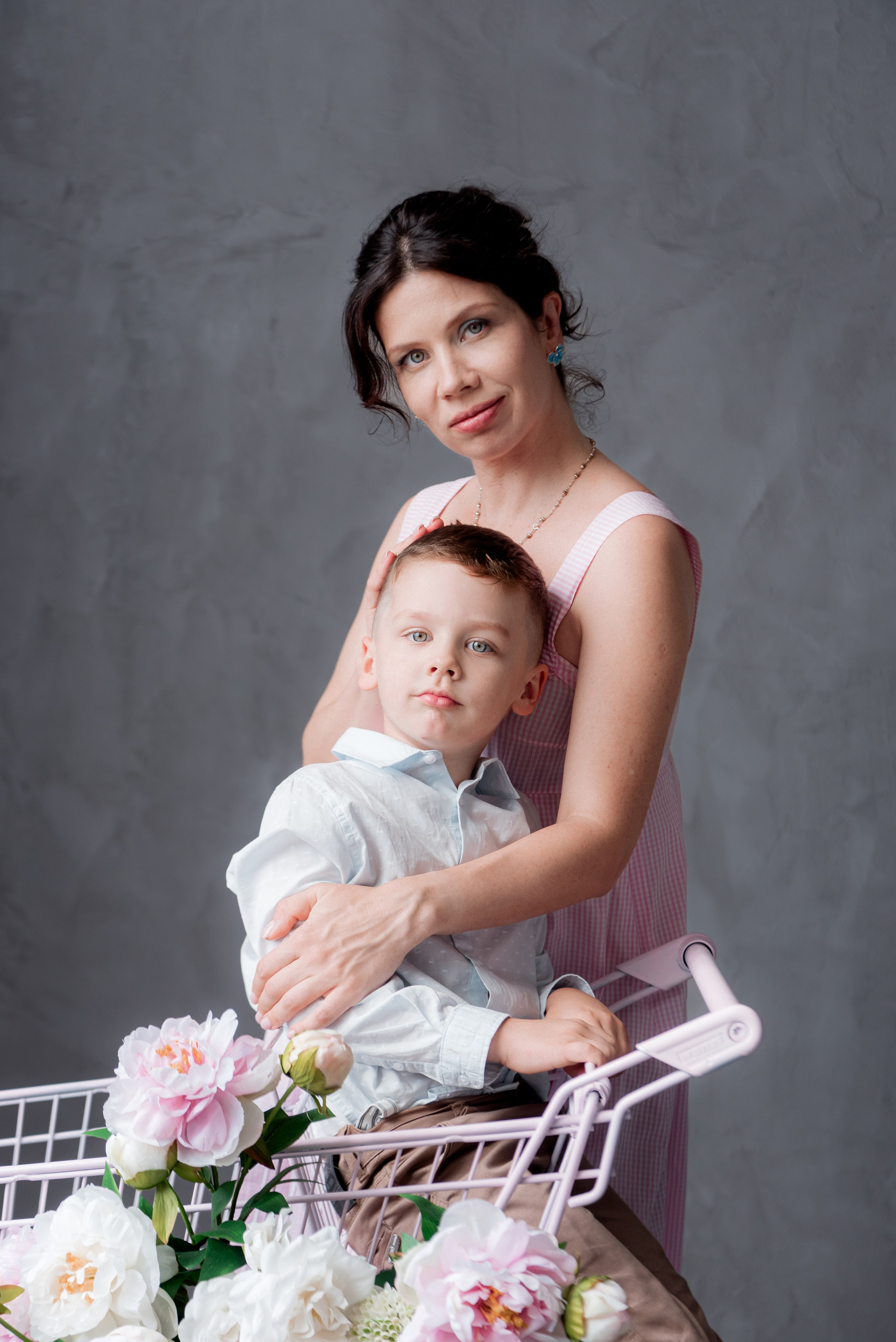 Мама и Сын в студии Патрики. Фотограф в Волгограде и Волжском Александр Горбань