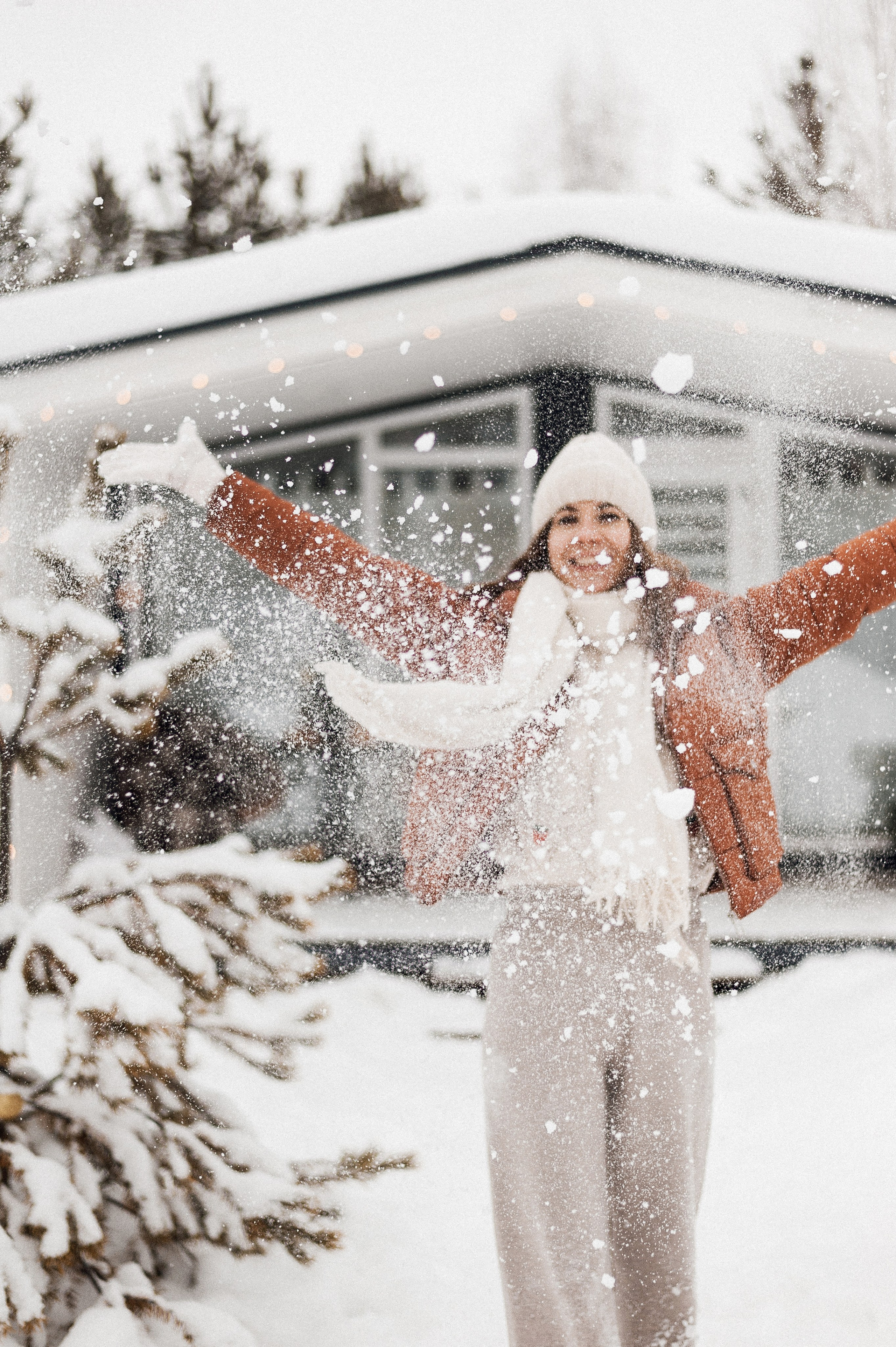 Тренды новогодних съемок 2025. Фотограф в Екатеринбурге Артём Зайнетдинов