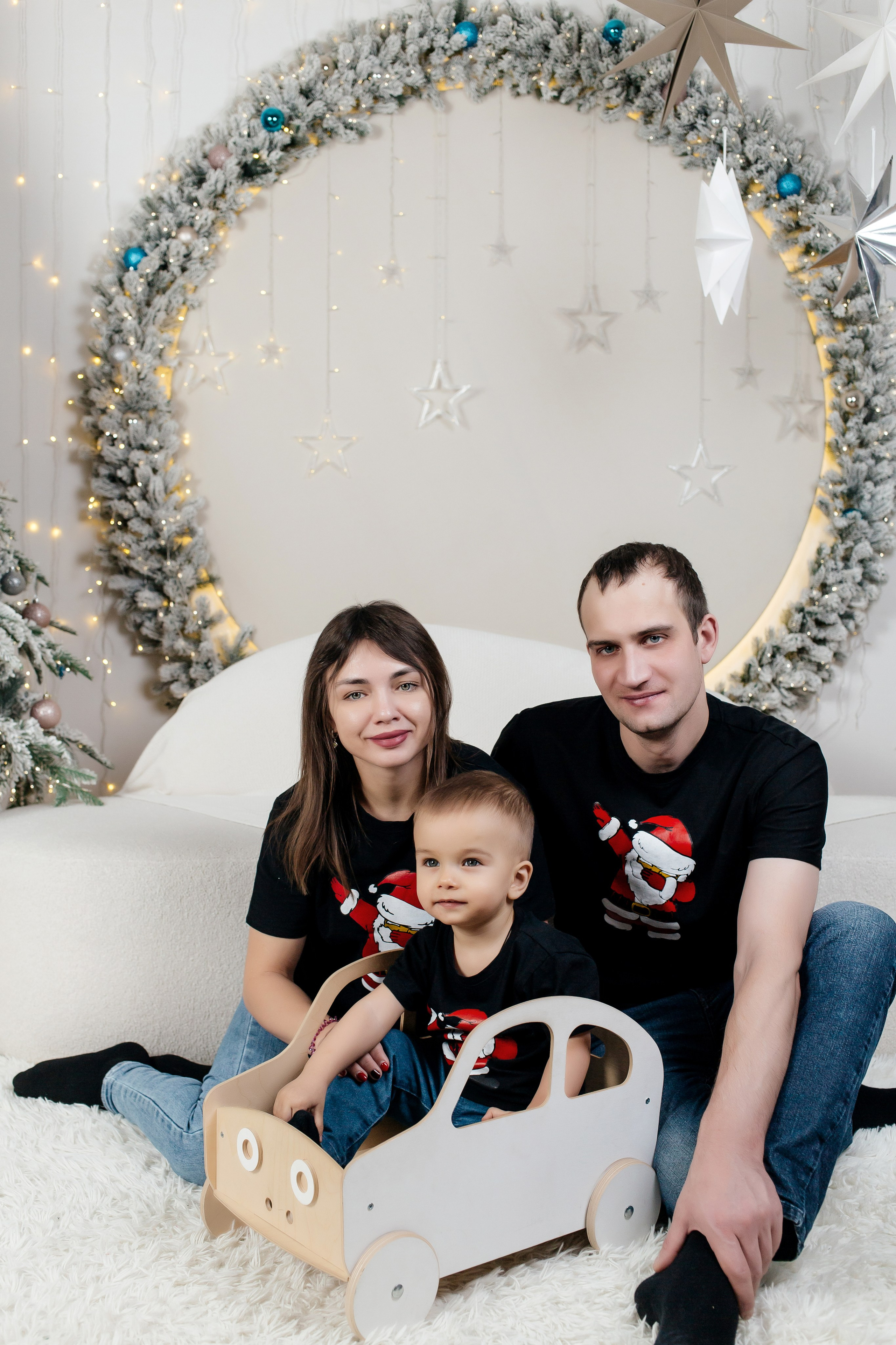 Настюша семейная фотосессия НГ 2025. Женский фотограф в Оренбурге Ирина Заводчикова