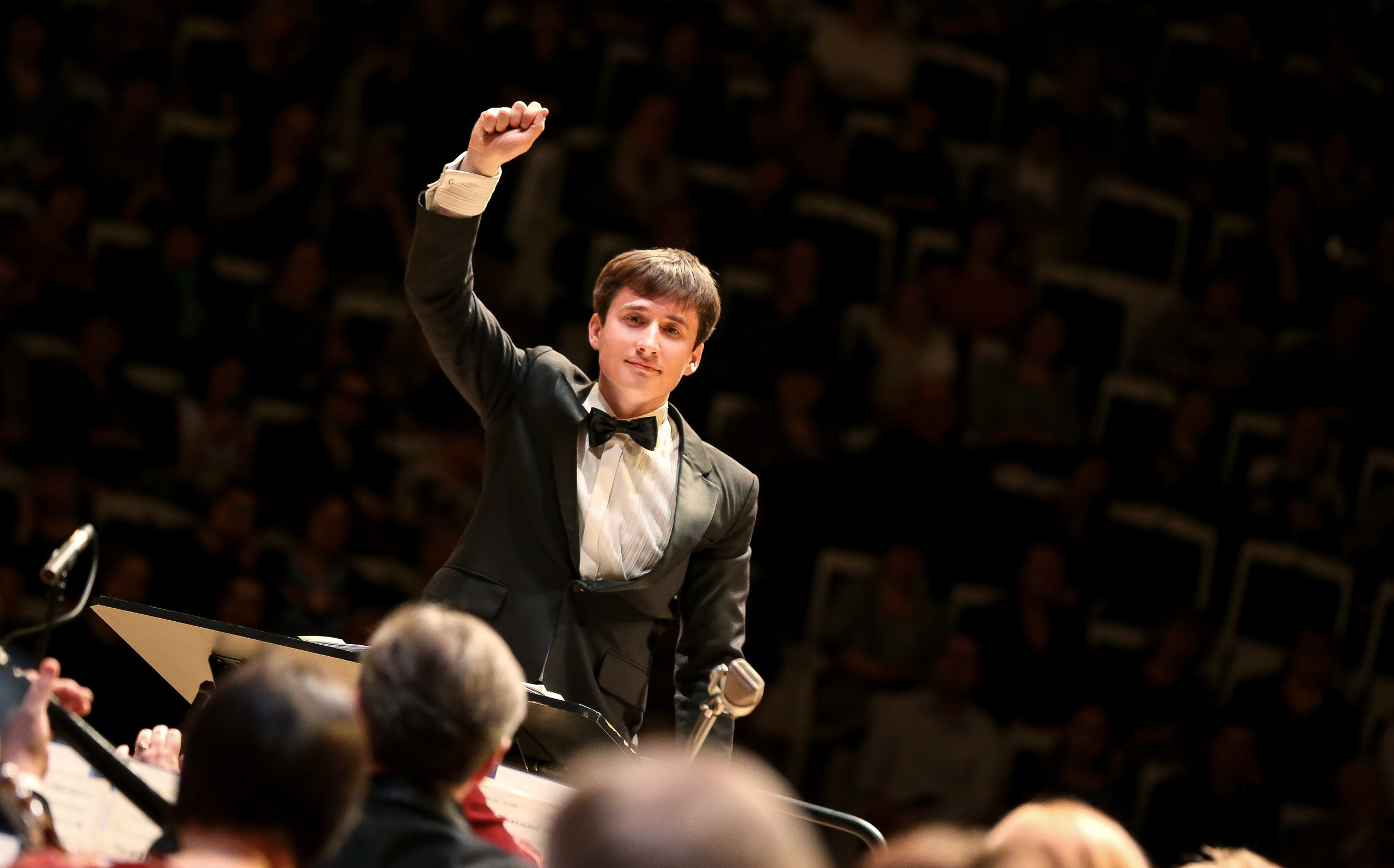 Концерт «Один виток вокруг планеты» ко Дню космонавтики. Дарья Письменюк / Darya Leitstern — фотограф, музыкант, журналист, путешественник