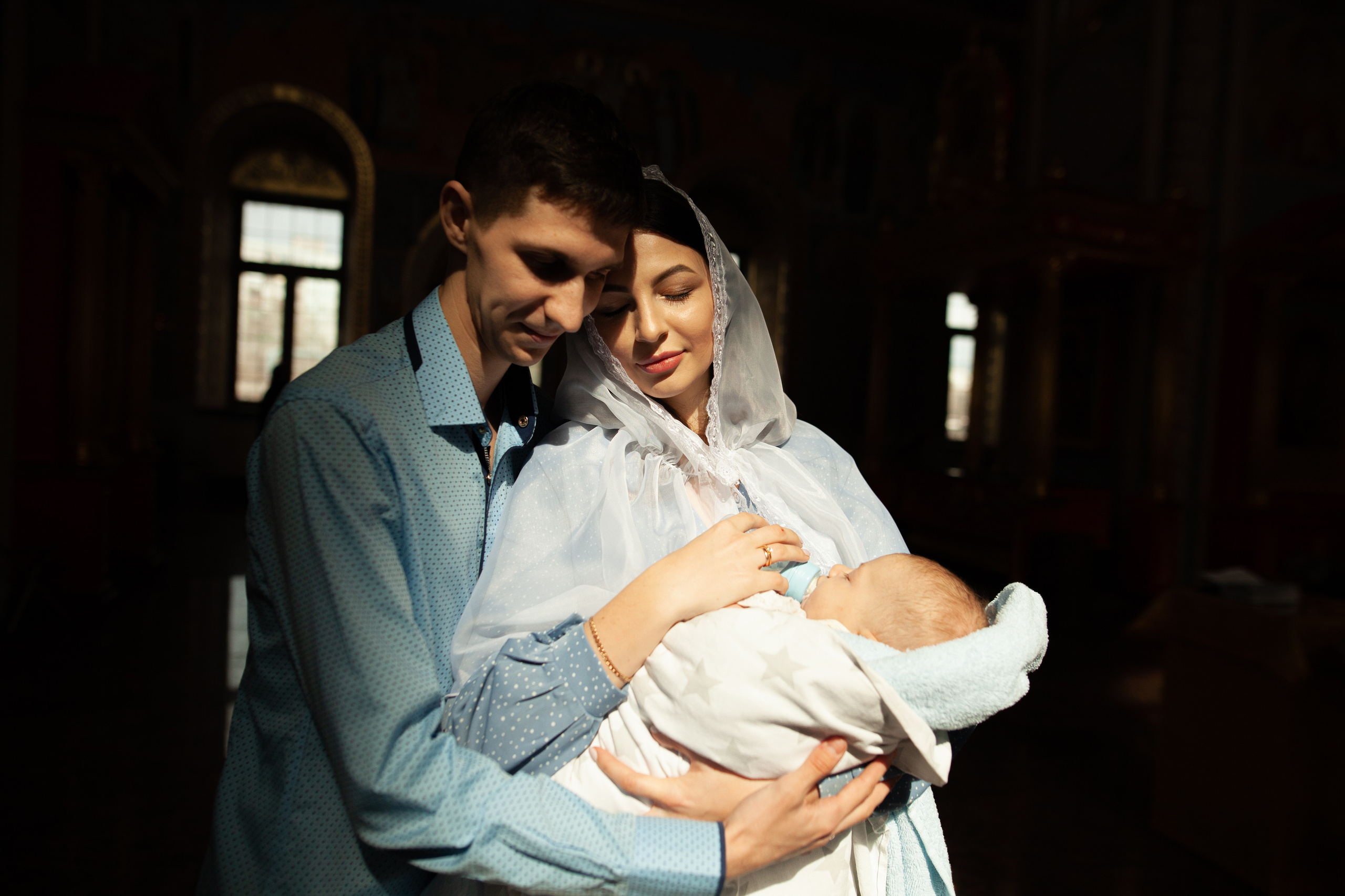 Крещение. Храм Георгия Всеволодовича. Фотограф на крещение и венчание в Нижнем Новгороде.Свадебный Фотограф