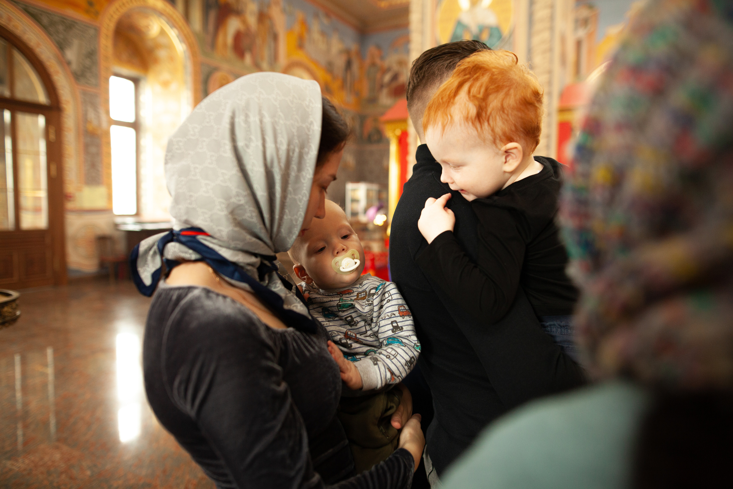 Крещение. Храм Георгия Всеволодовича. Фотограф на крещение и венчание в Нижнем Новгороде.Свадебный Фотограф