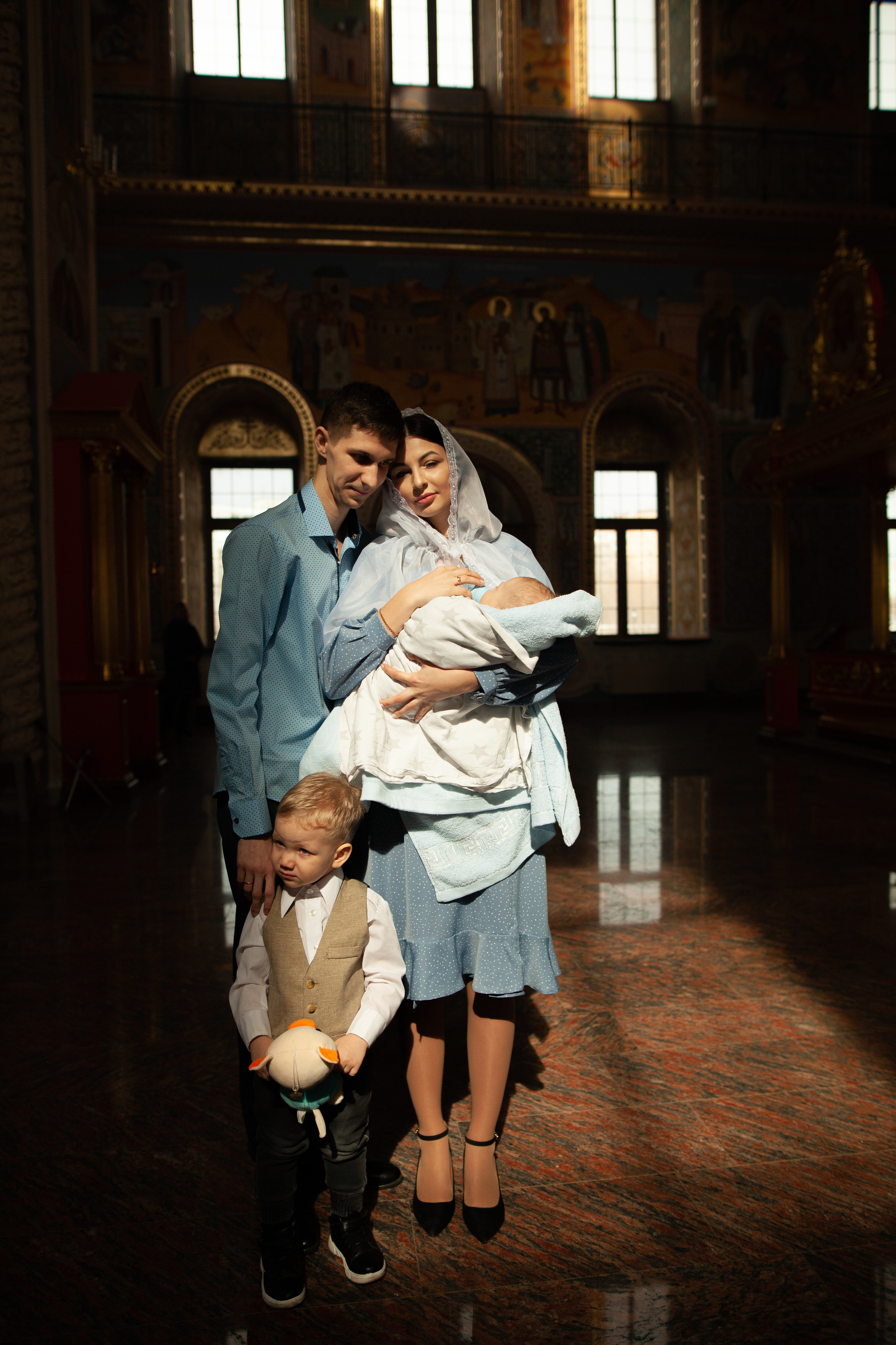 Крещение. Храм Георгия Всеволодовича. Фотограф на крещение и венчание в Нижнем Новгороде.Свадебный Фотограф