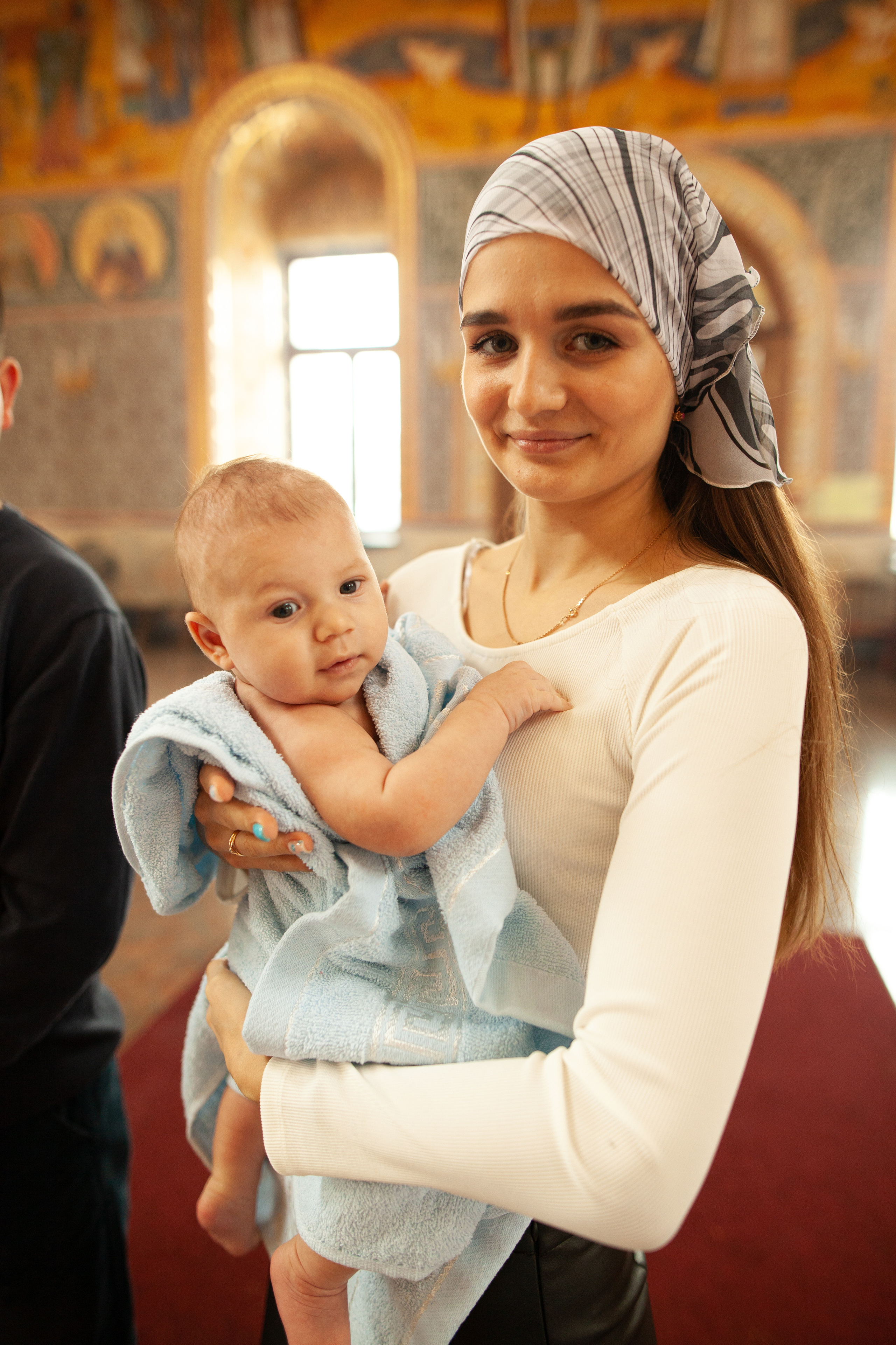 Крещение. Храм Георгия Всеволодовича. Фотограф на крещение и венчание в Нижнем Новгороде.Свадебный Фотограф