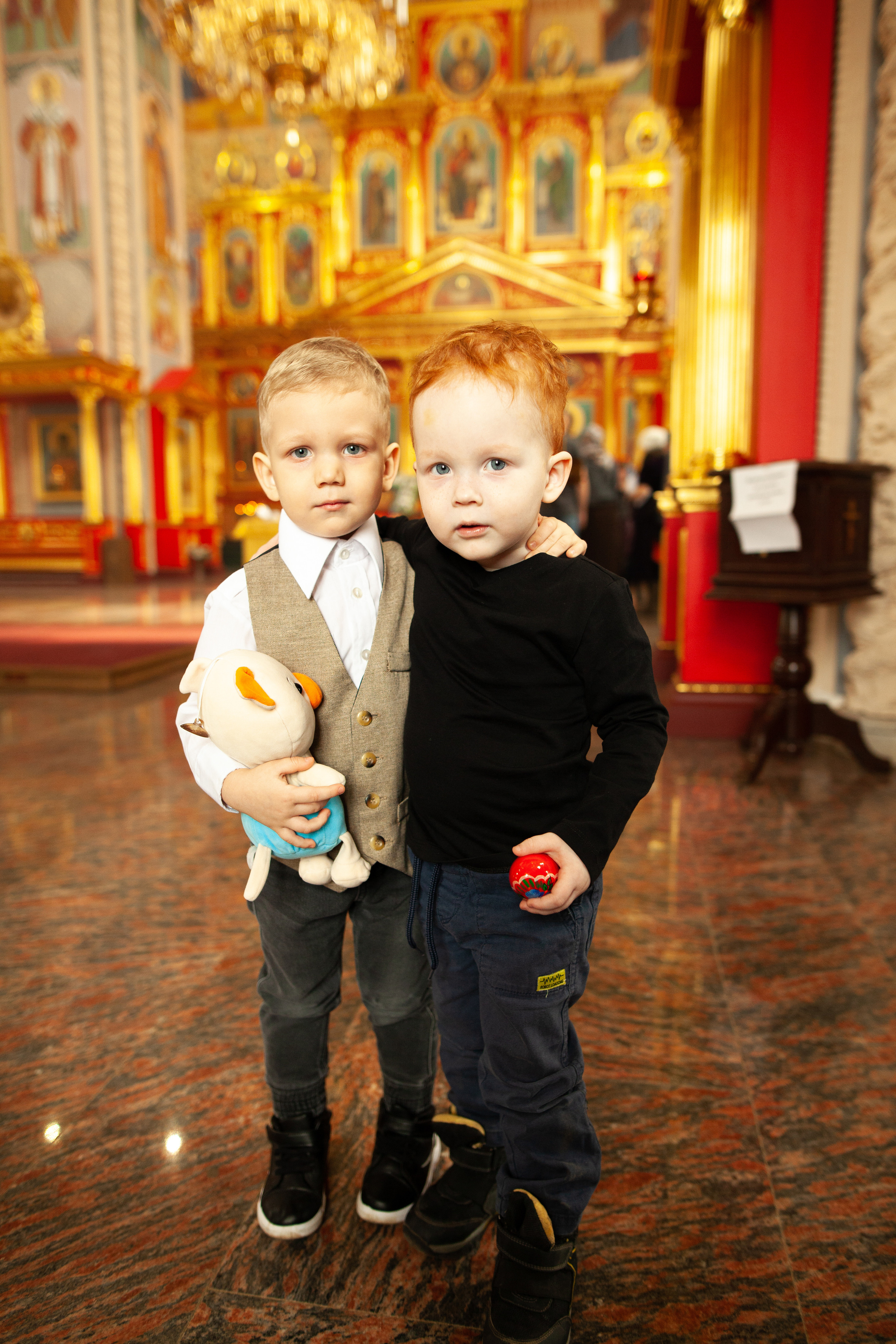 Крещение. Храм Георгия Всеволодовича. Фотограф на крещение и венчание в Нижнем Новгороде.Свадебный Фотограф