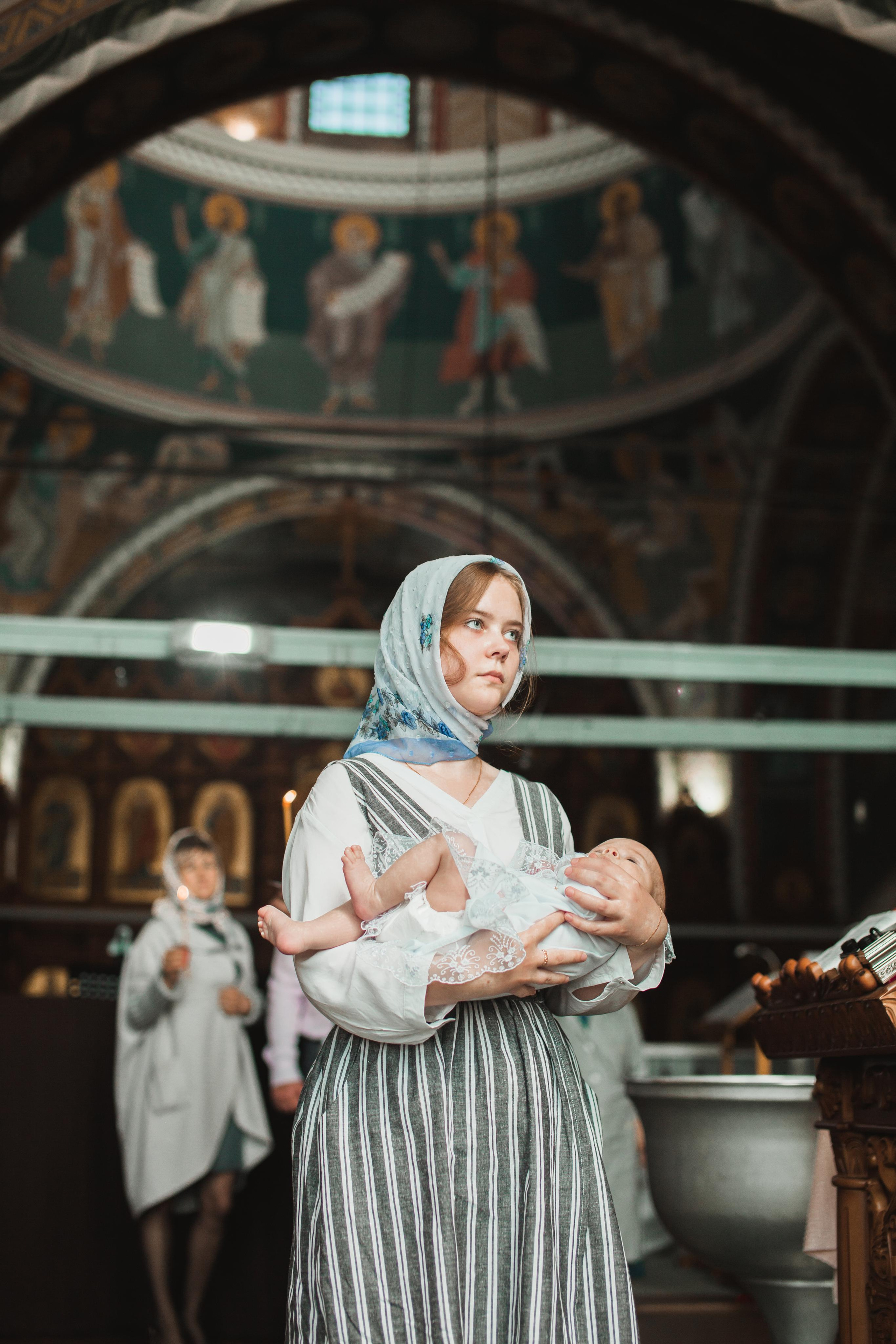 Крещение.Собор Александра Невского. Фотограф на крещение и венчание в Нижнем Новгороде.Свадебный Фотограф