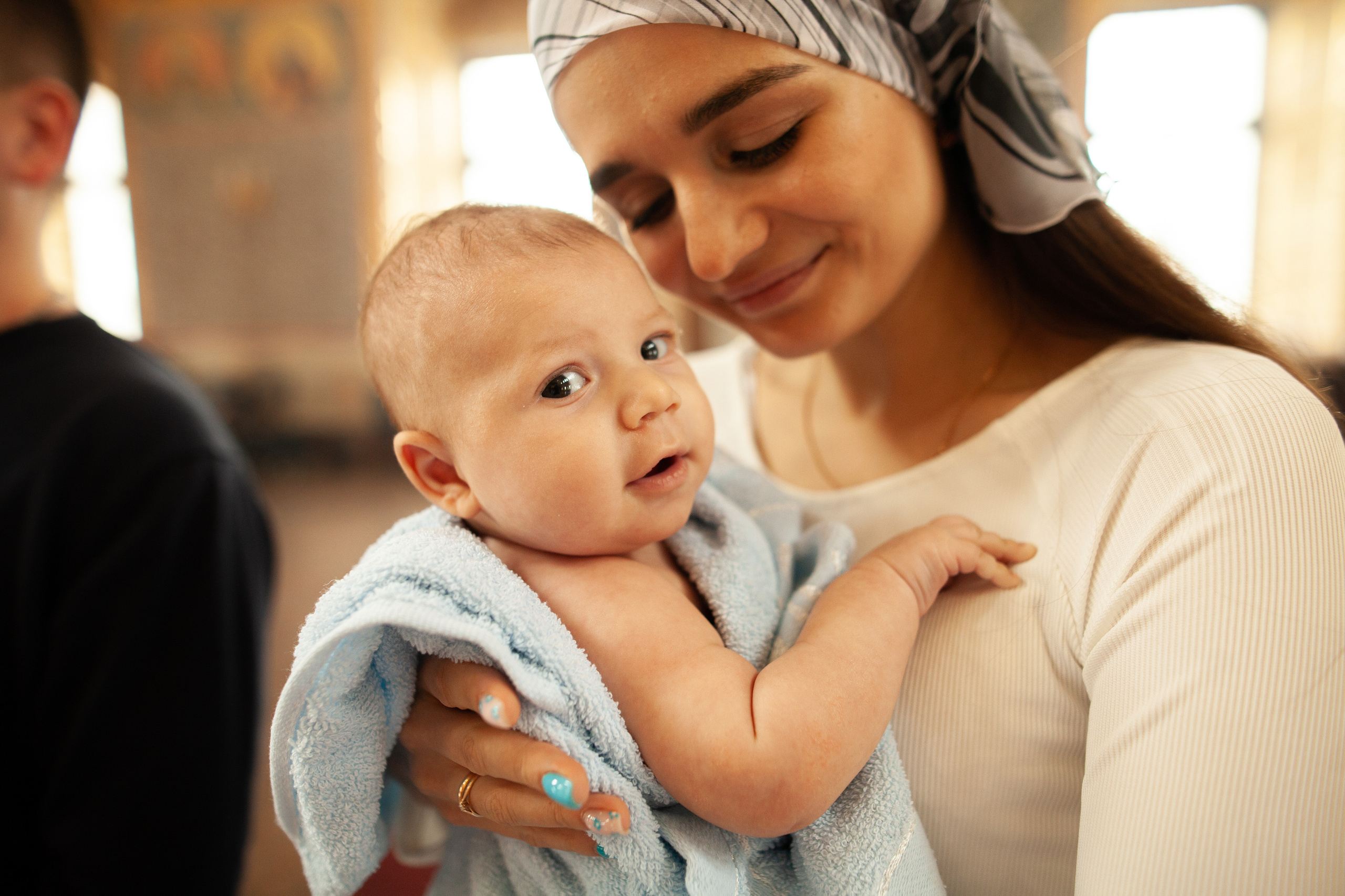 Крещение. Храм Георгия Всеволодовича. Фотограф на крещение и венчание в Нижнем Новгороде.Свадебный Фотограф