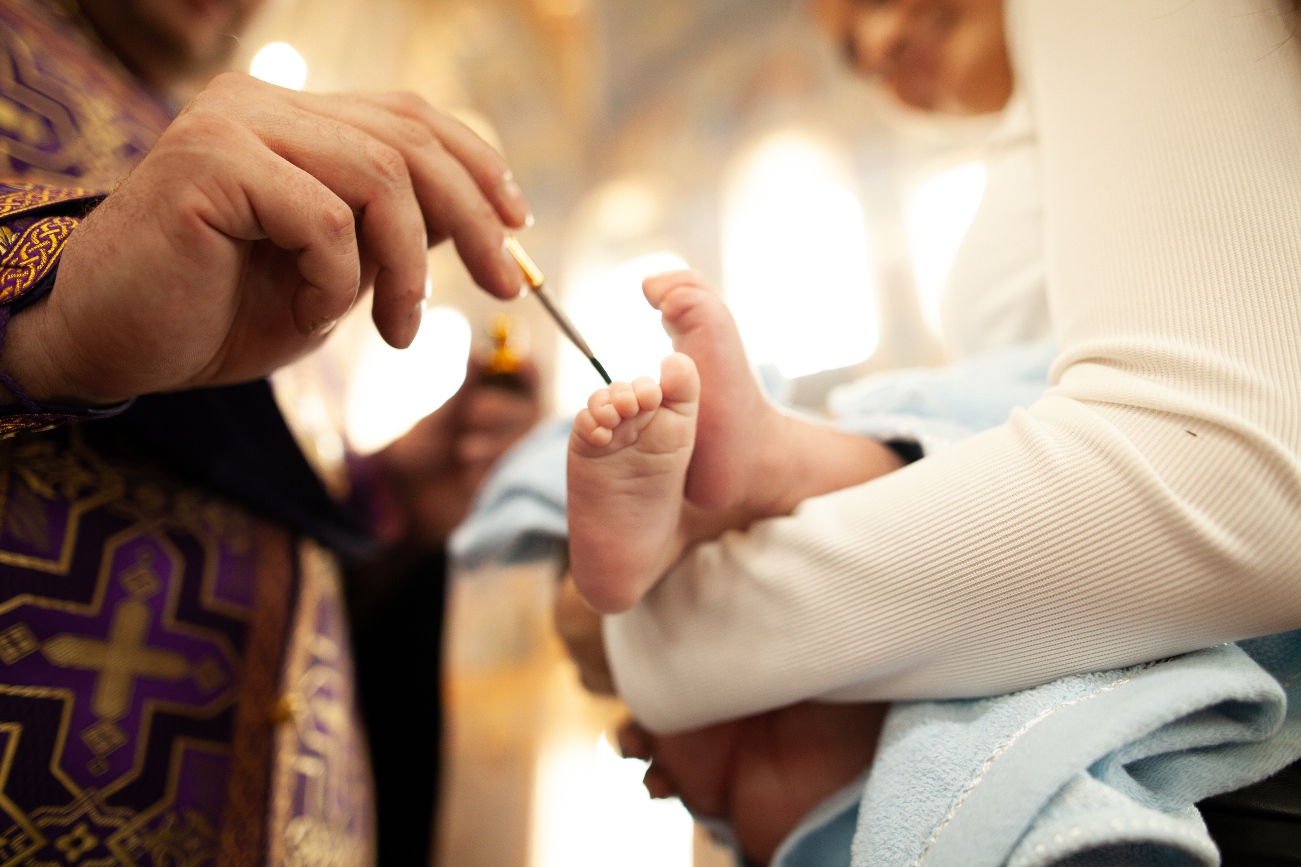 Крещение. Храм Георгия Всеволодовича. Фотограф на крещение и венчание в Нижнем Новгороде.Свадебный Фотограф