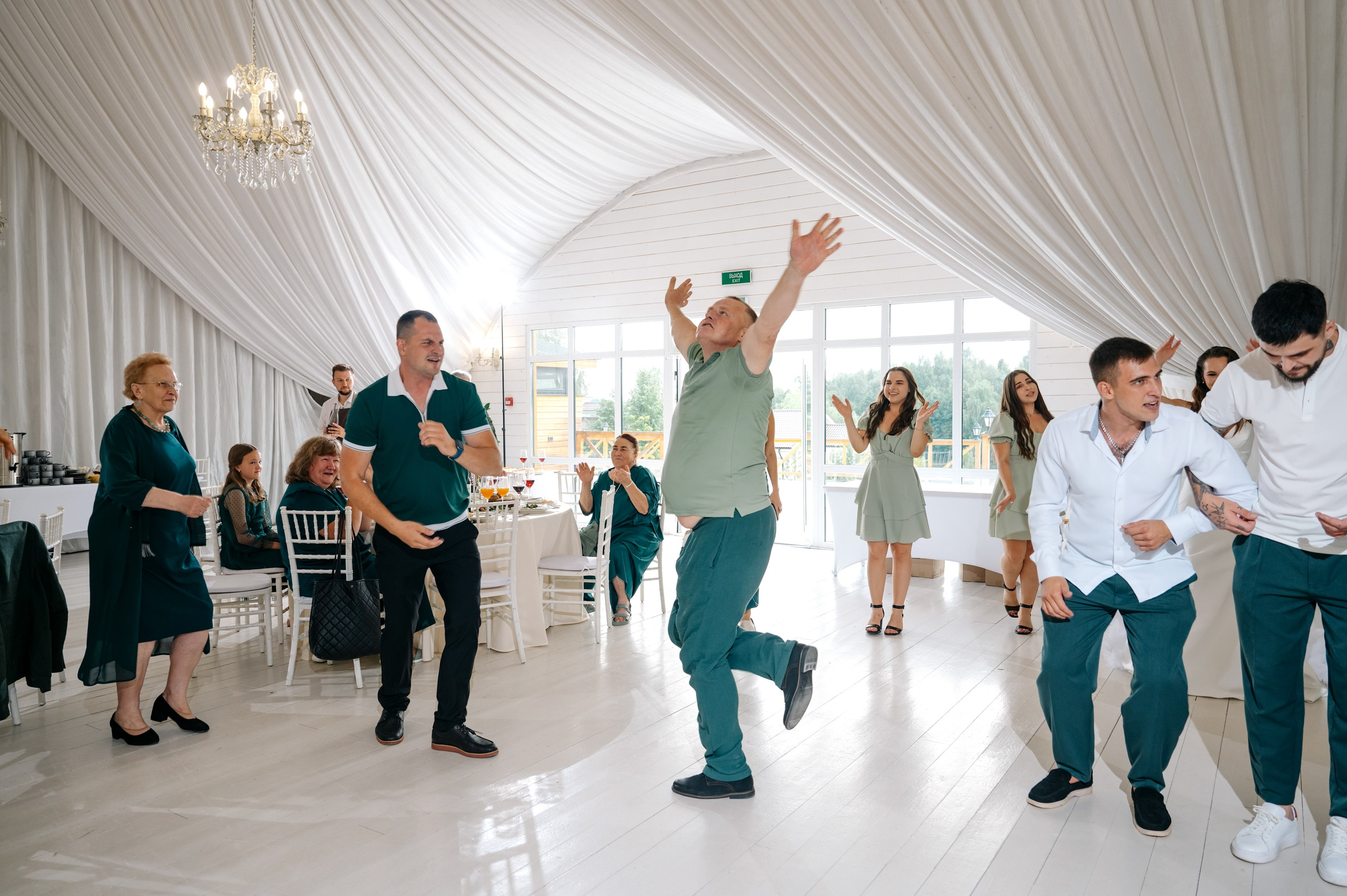 Свадьба в Гребнево в Трубецком. Свадебный и семейный фотограф Виктория Носачёва. Щелково, Москва и МО