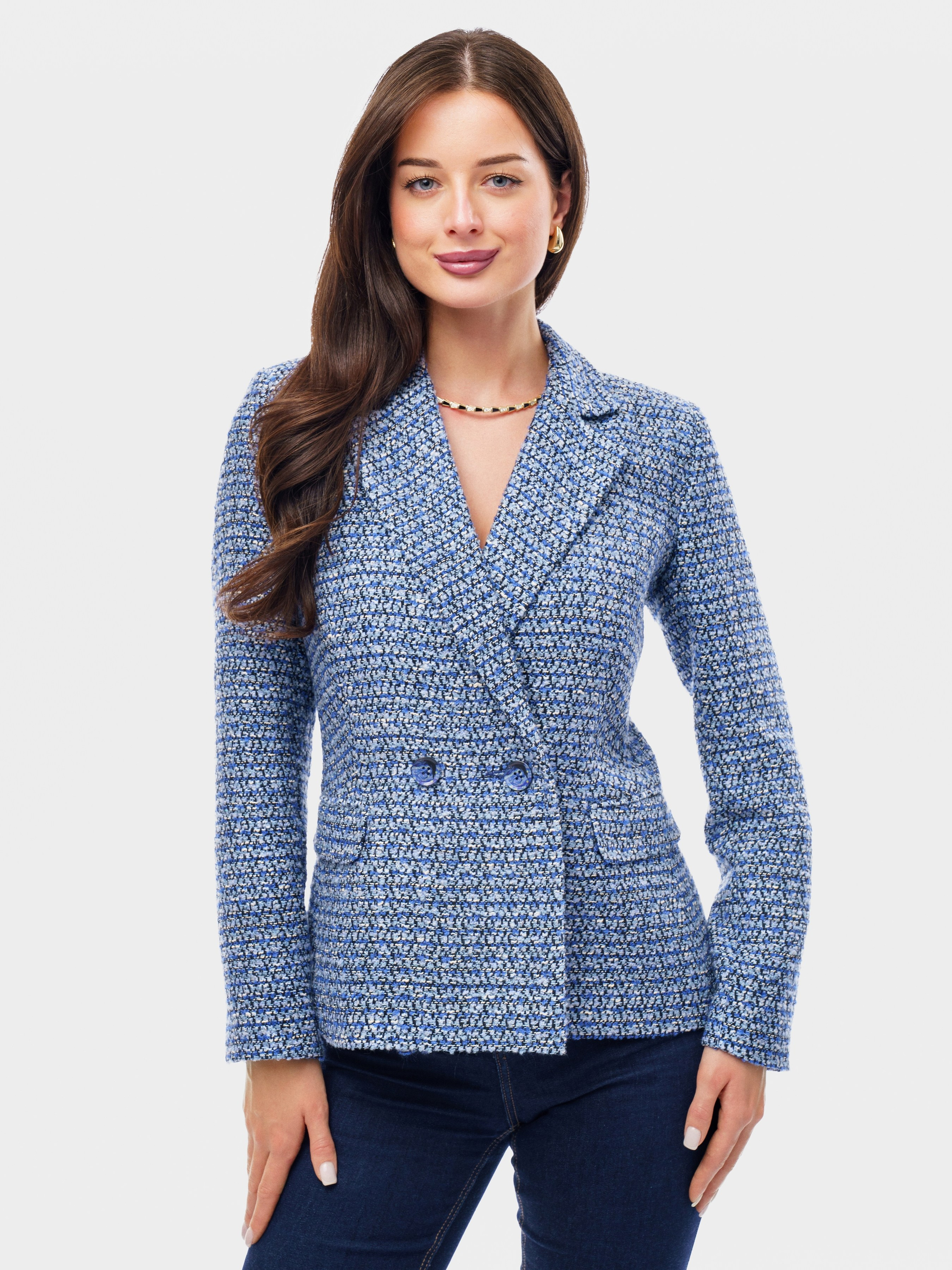 Ольга, 42-44 р-р, рост 175. KED Production — продакшн из СПб. Создаём фото, видео и контент, который помогает брендам и селлерам продавать больше